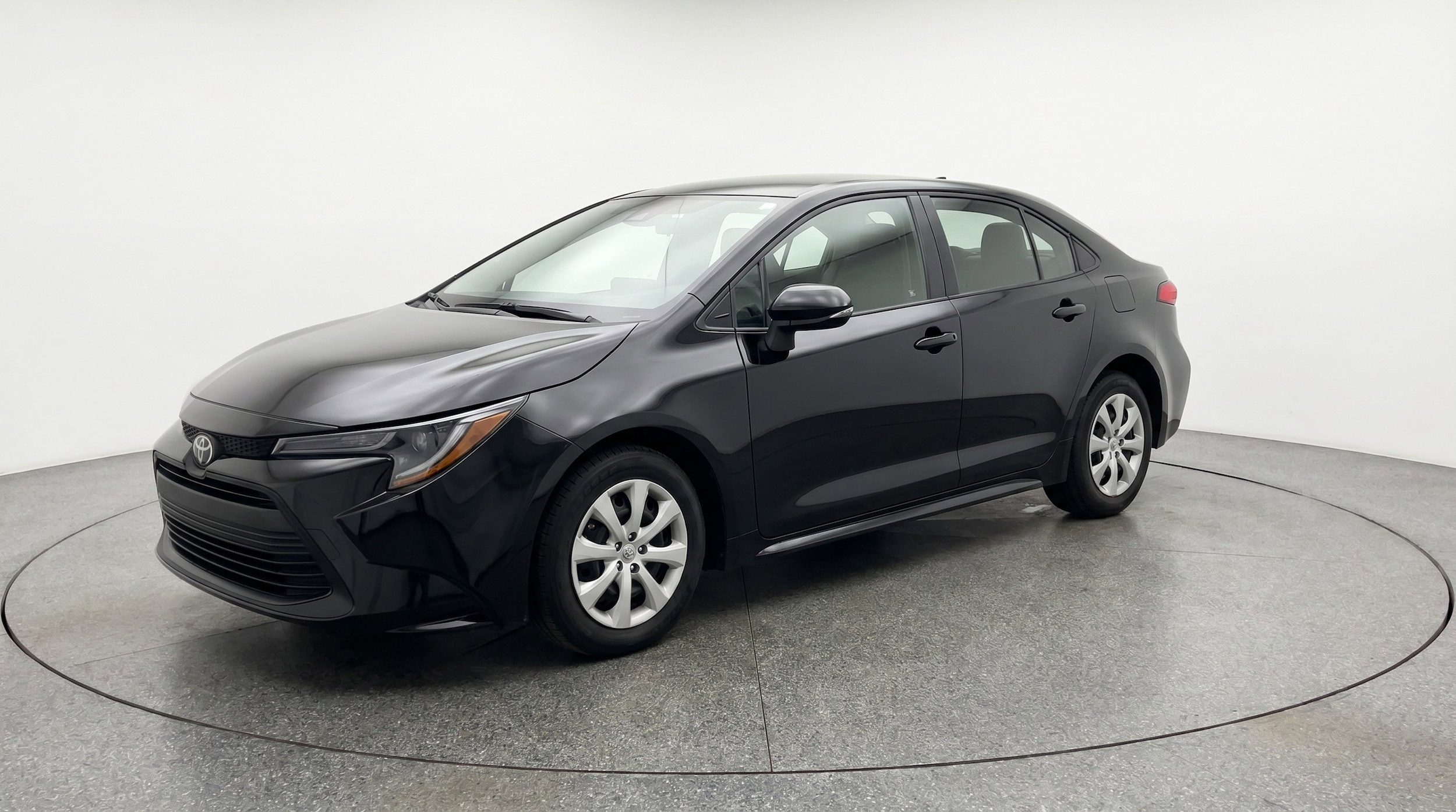 Thumbnail: 2025 Toyota Corolla - 3