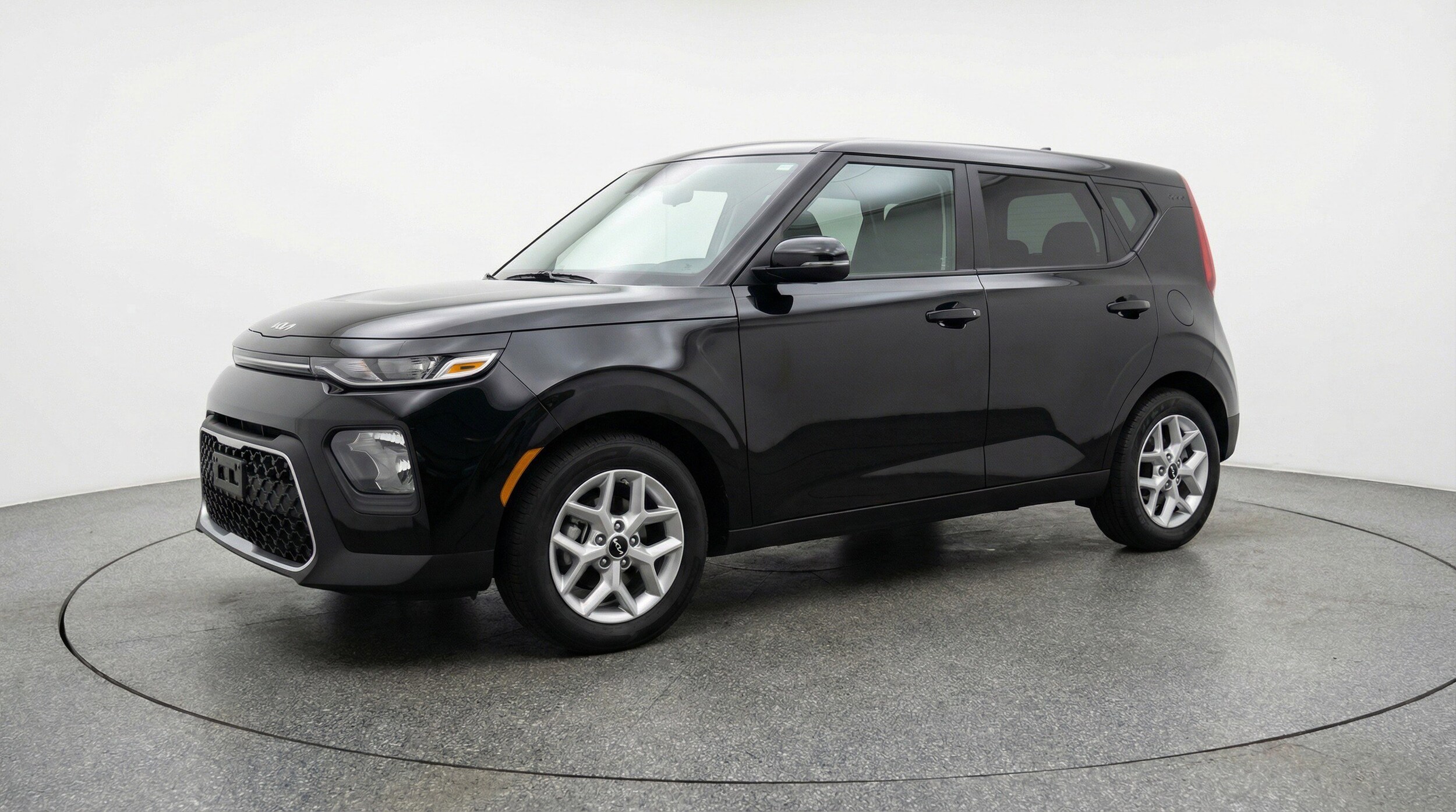 Thumbnail: 2025 Kia Soul - 3