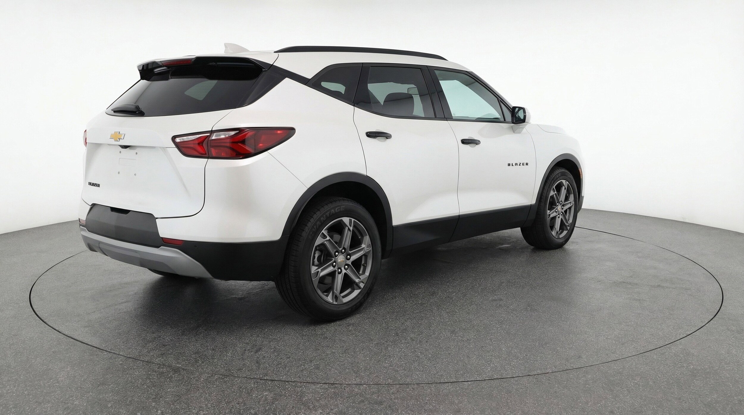 Thumbnail: 2025 Chevrolet Blazer - 9
