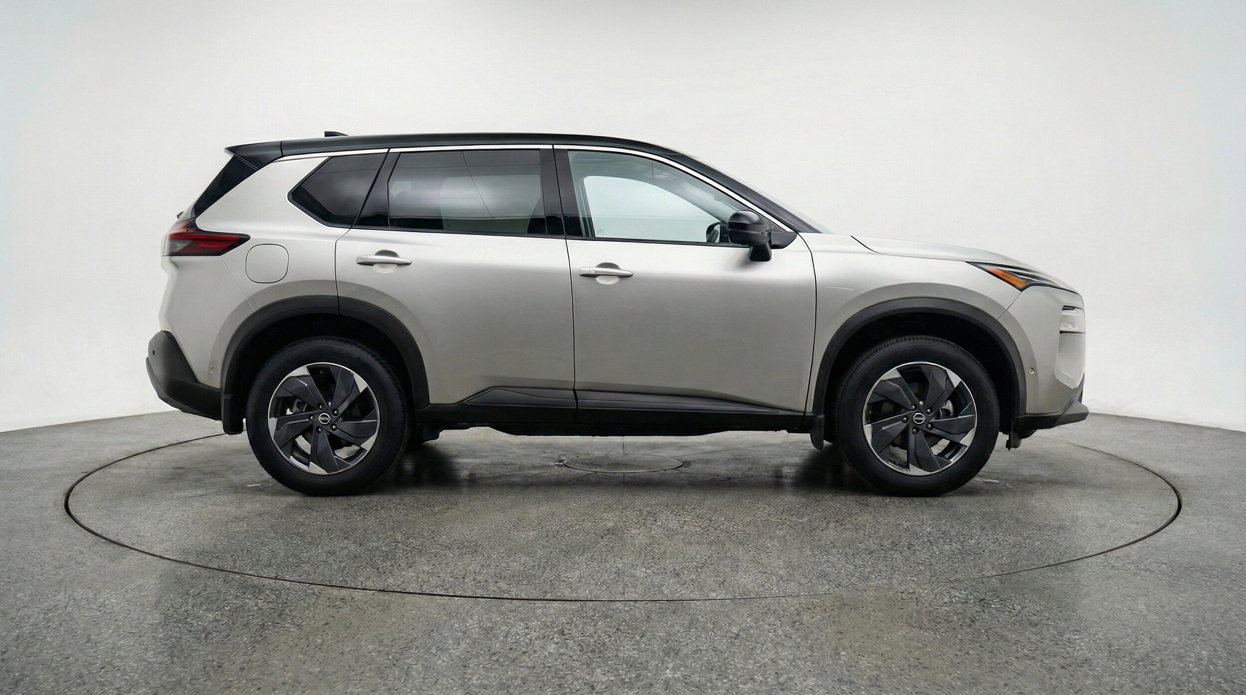 Thumbnail: 2025 Nissan Rogue - 11