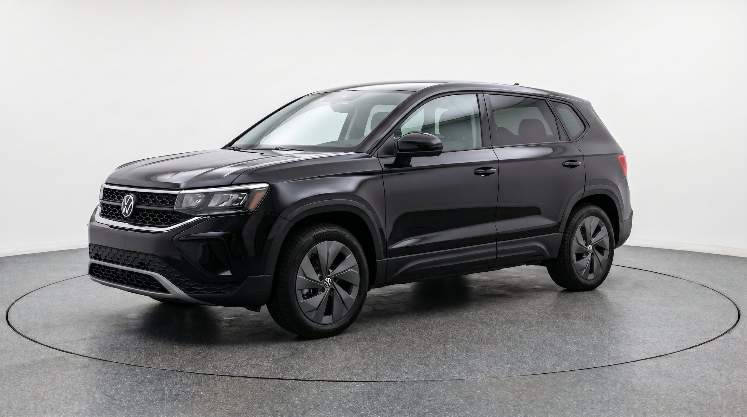 Thumbnail: 2026 Volkswagen Taos - 3