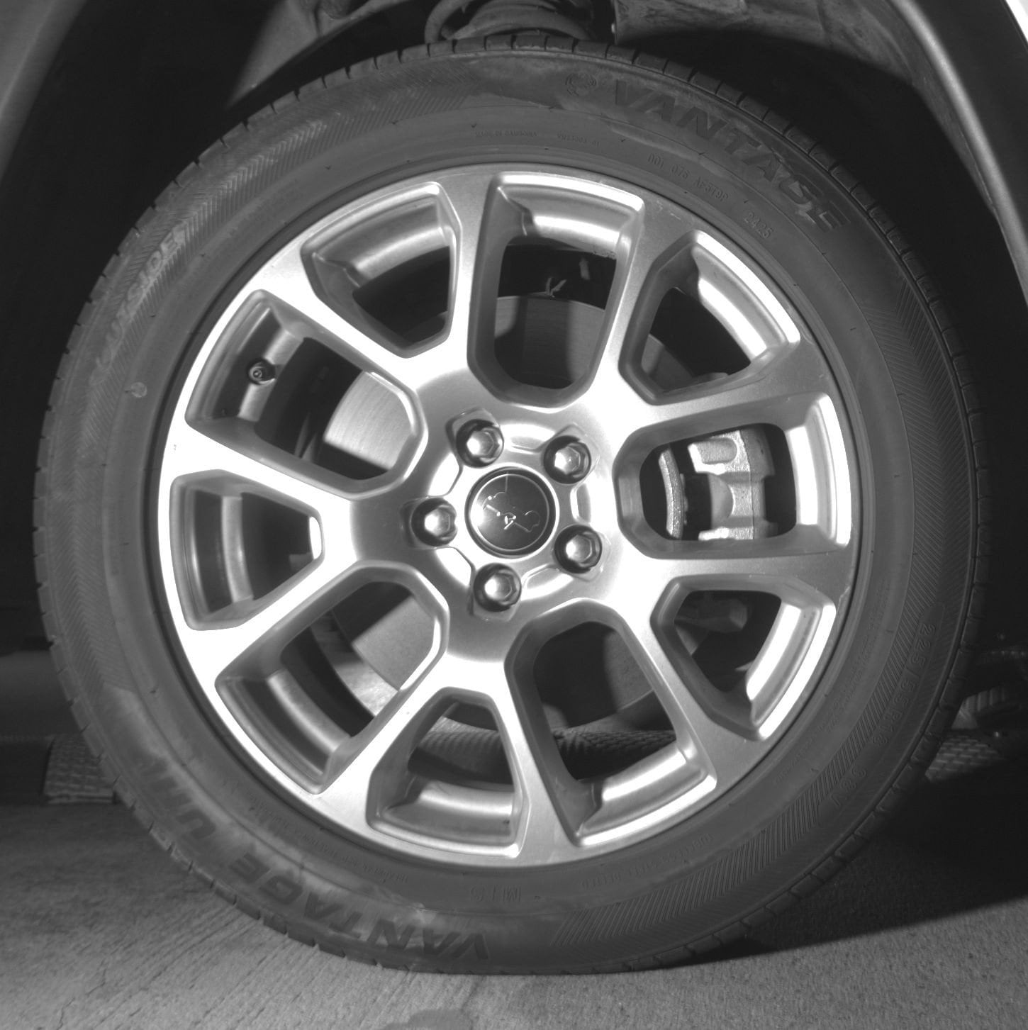 Thumbnail: 2025 Jeep Compass - 13