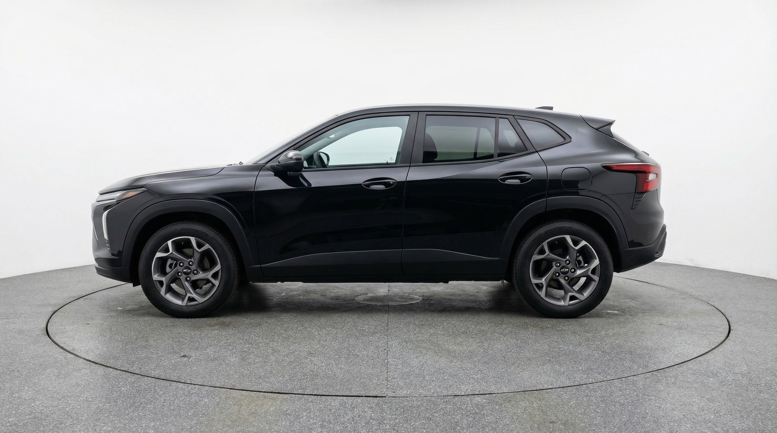 Thumbnail: 2025 Chevrolet Trax - 5