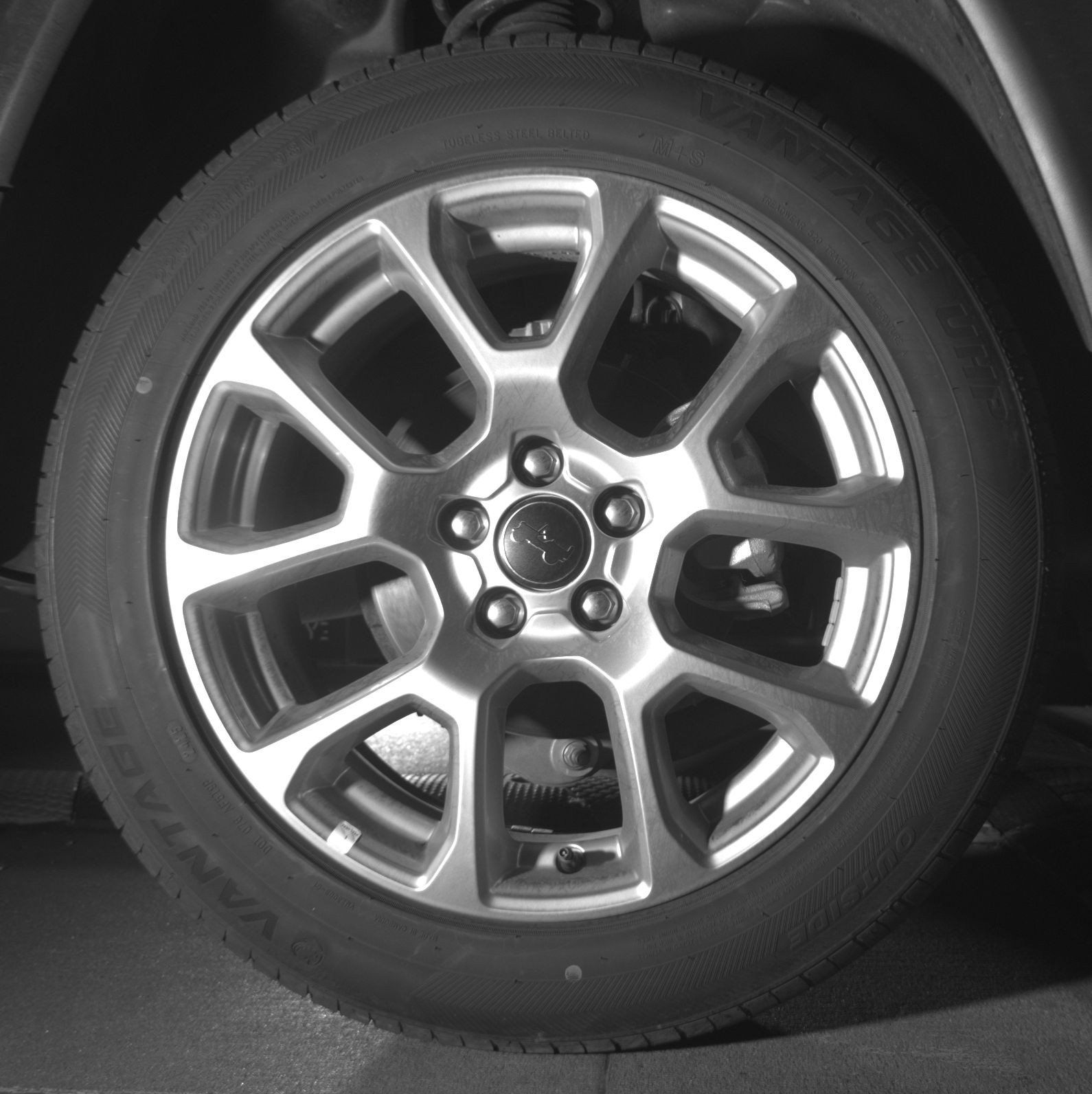 Thumbnail: 2025 Jeep Compass - 15