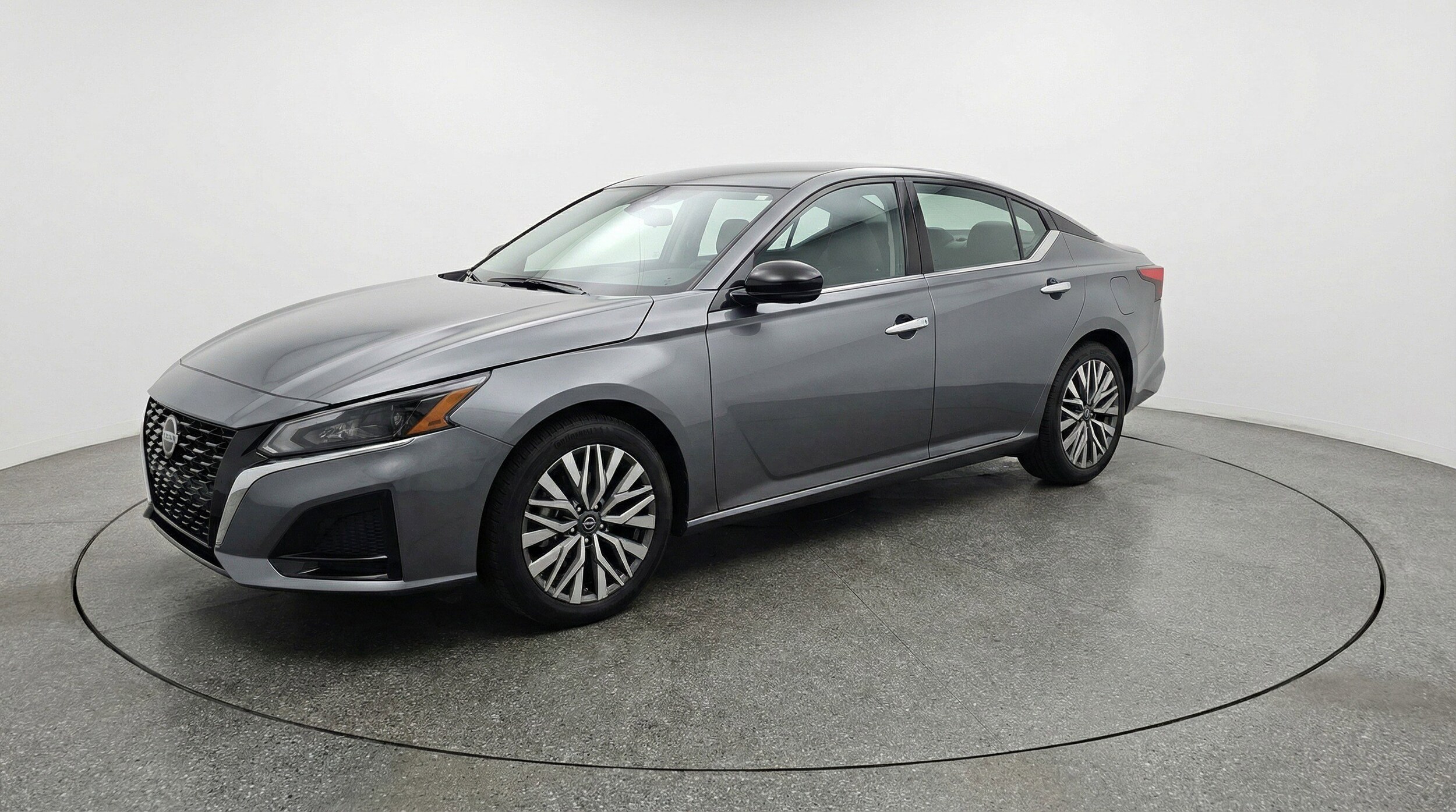 Thumbnail: 2025 Nissan Altima - 3