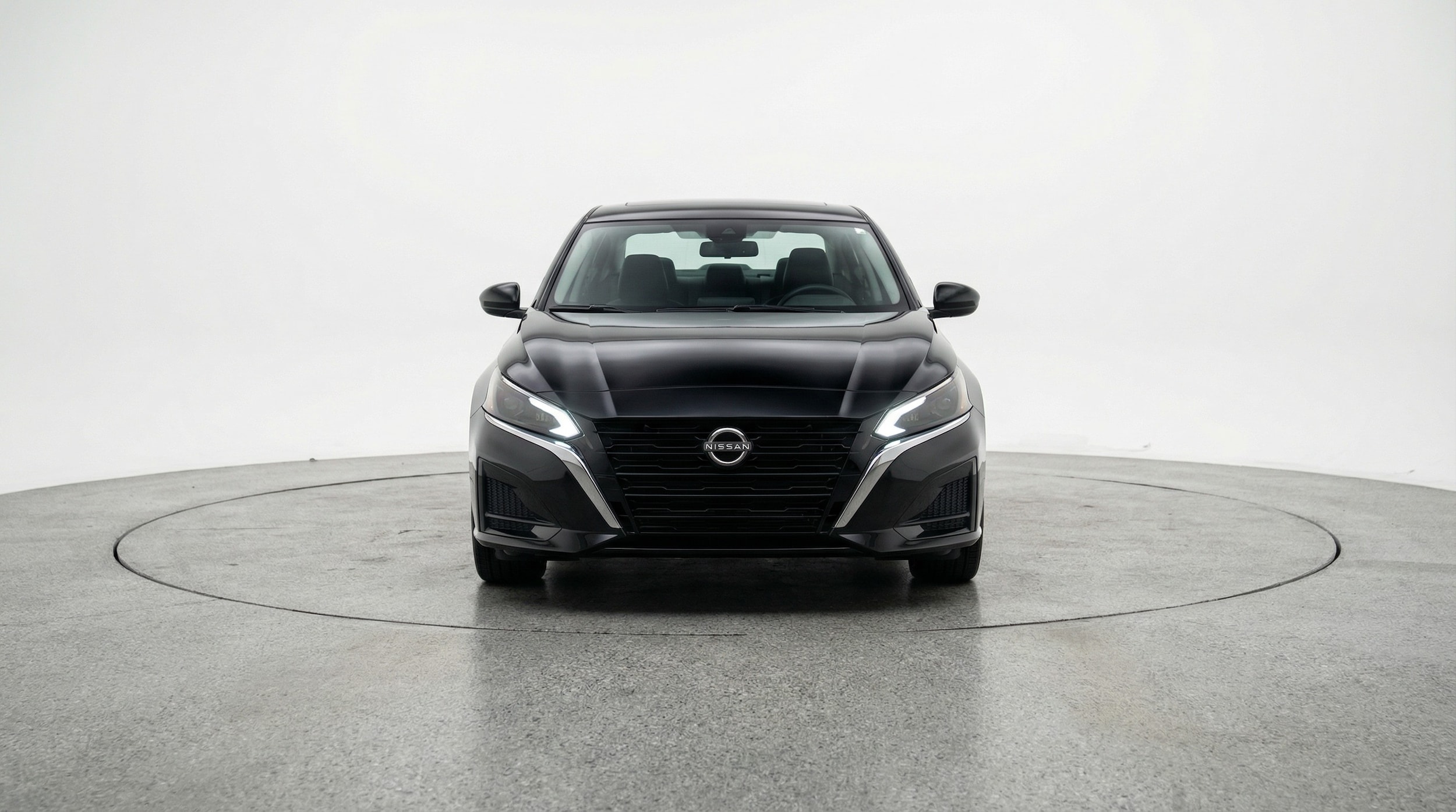 Thumbnail: 2025 Nissan Altima - 2