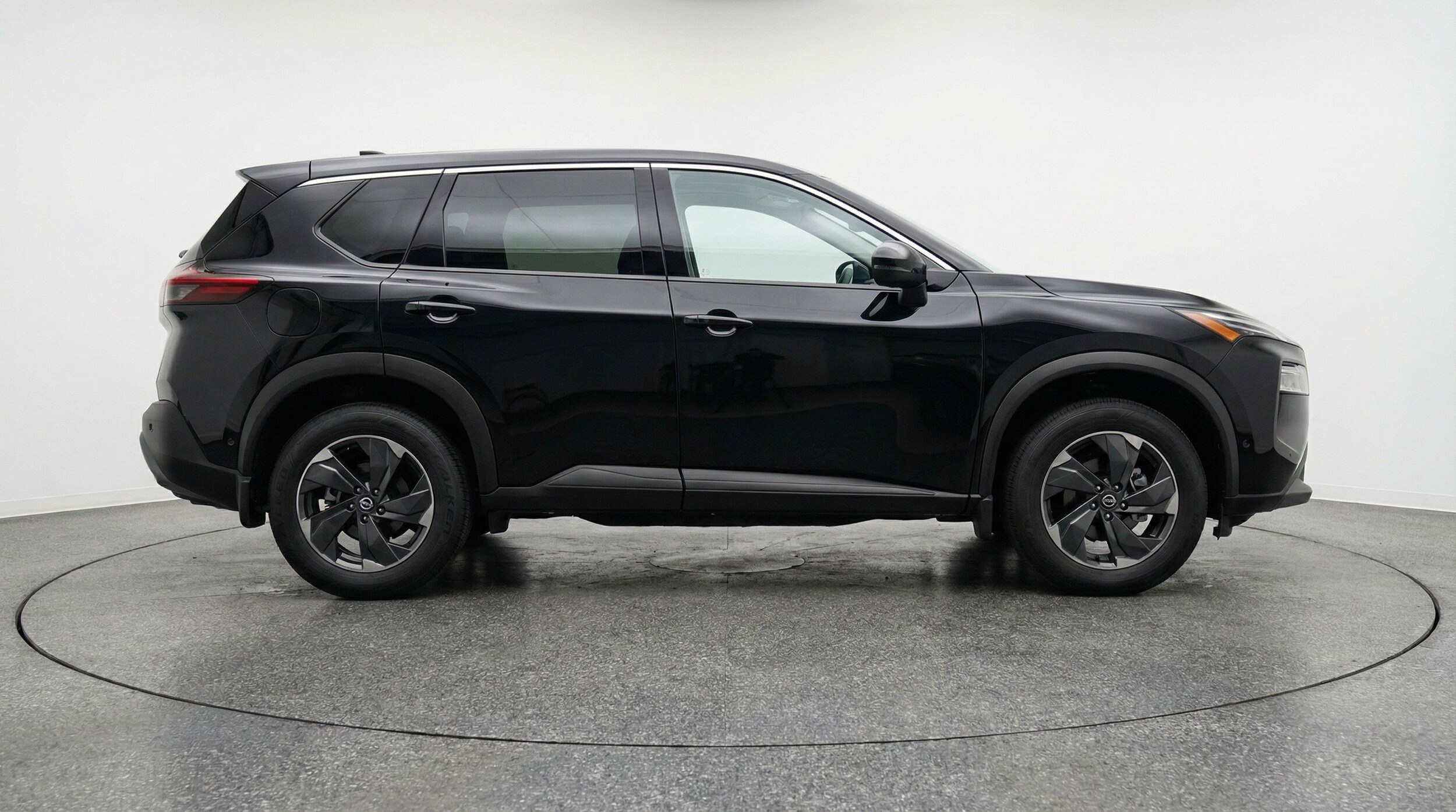 Thumbnail: 2025 Nissan Rogue - 11