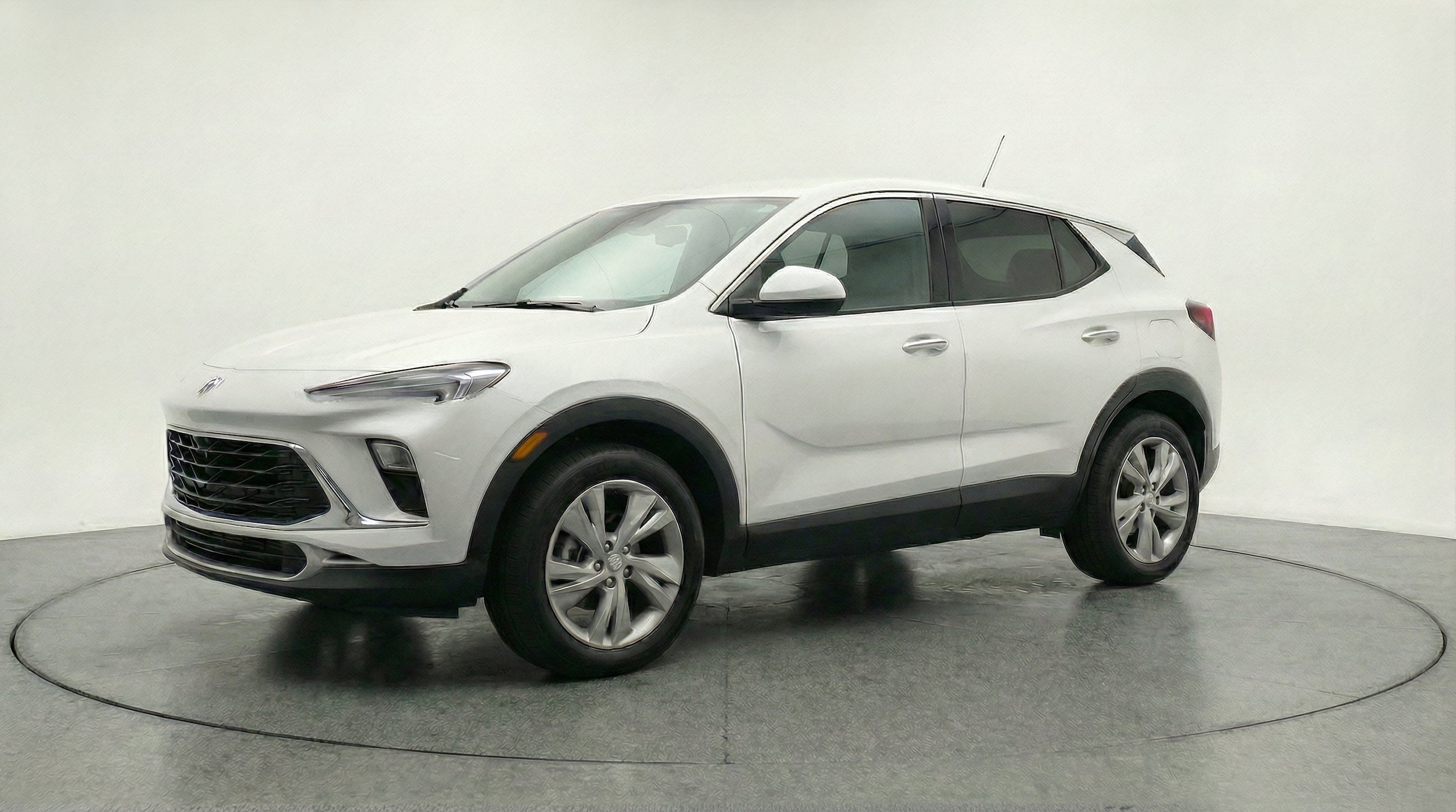 Thumbnail: 2025 Buick Encore GX - 3
