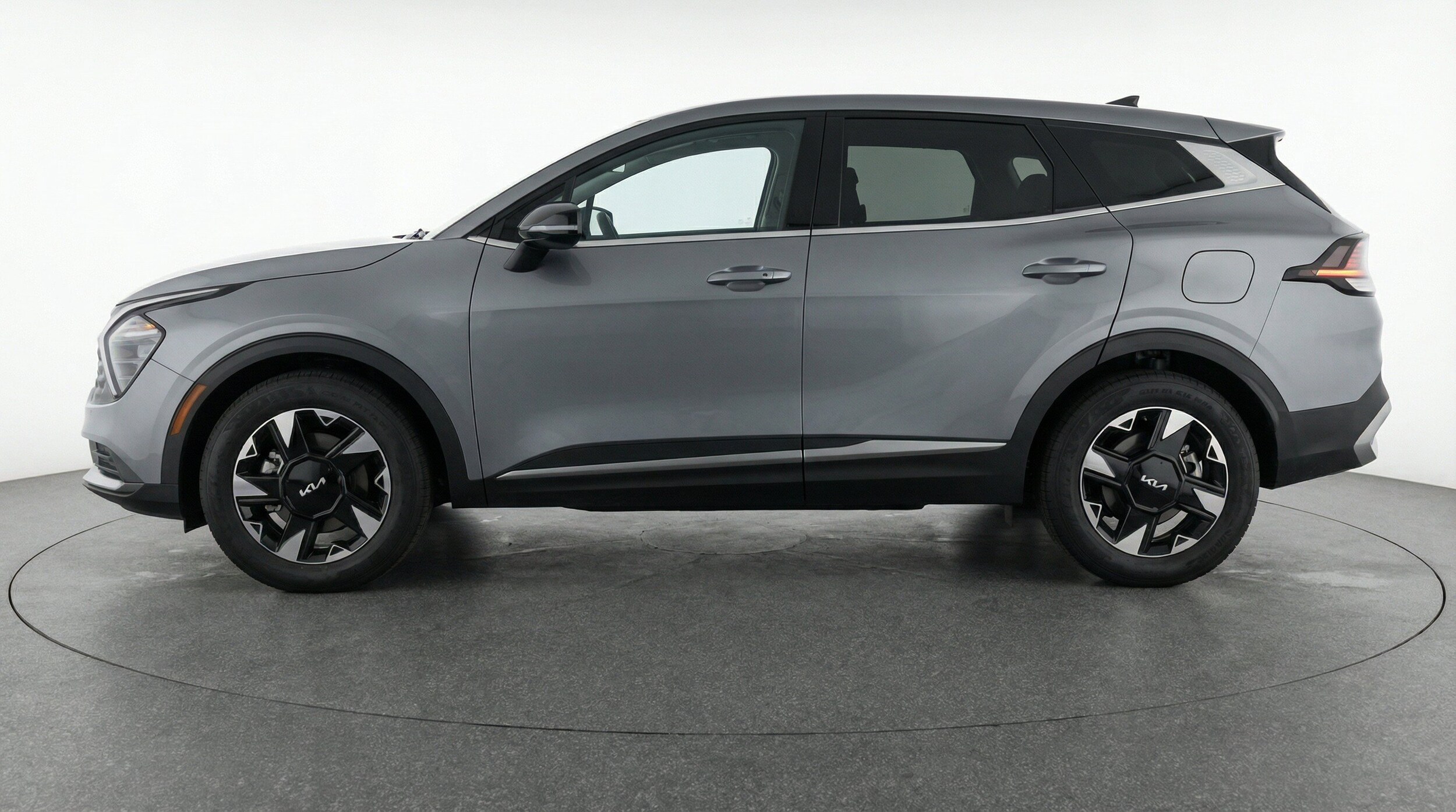 Thumbnail: 2026 Kia Sportage - 5