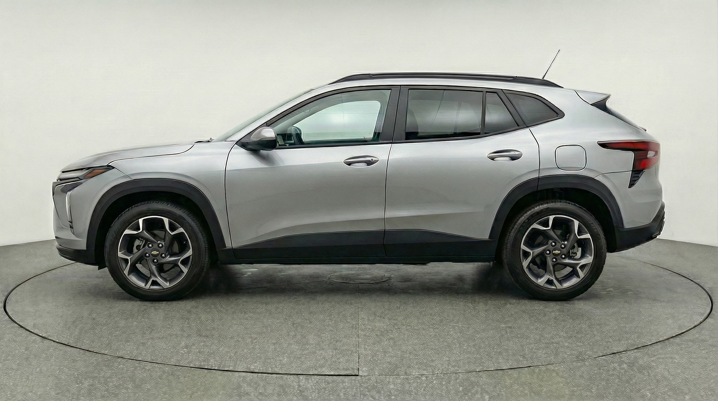 Thumbnail: 2025 Chevrolet Trax - 4