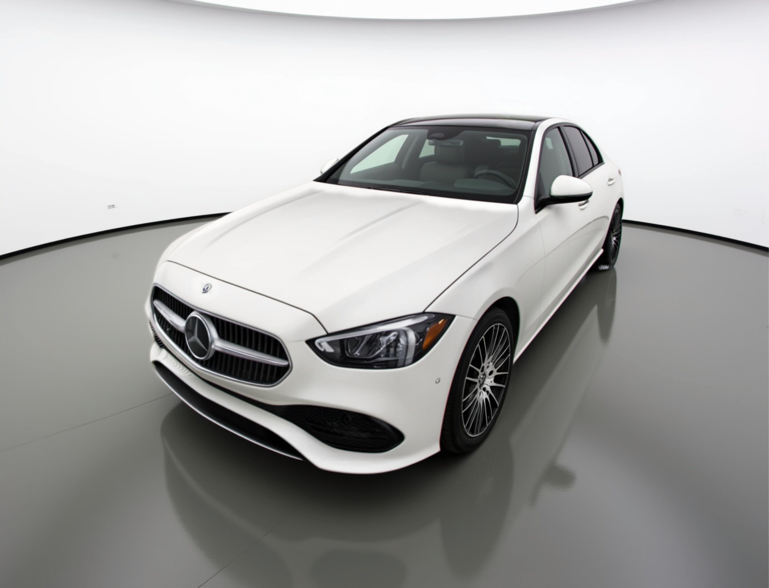 Thumbnail: 2024 Mercedes-Benz C-Class - 3