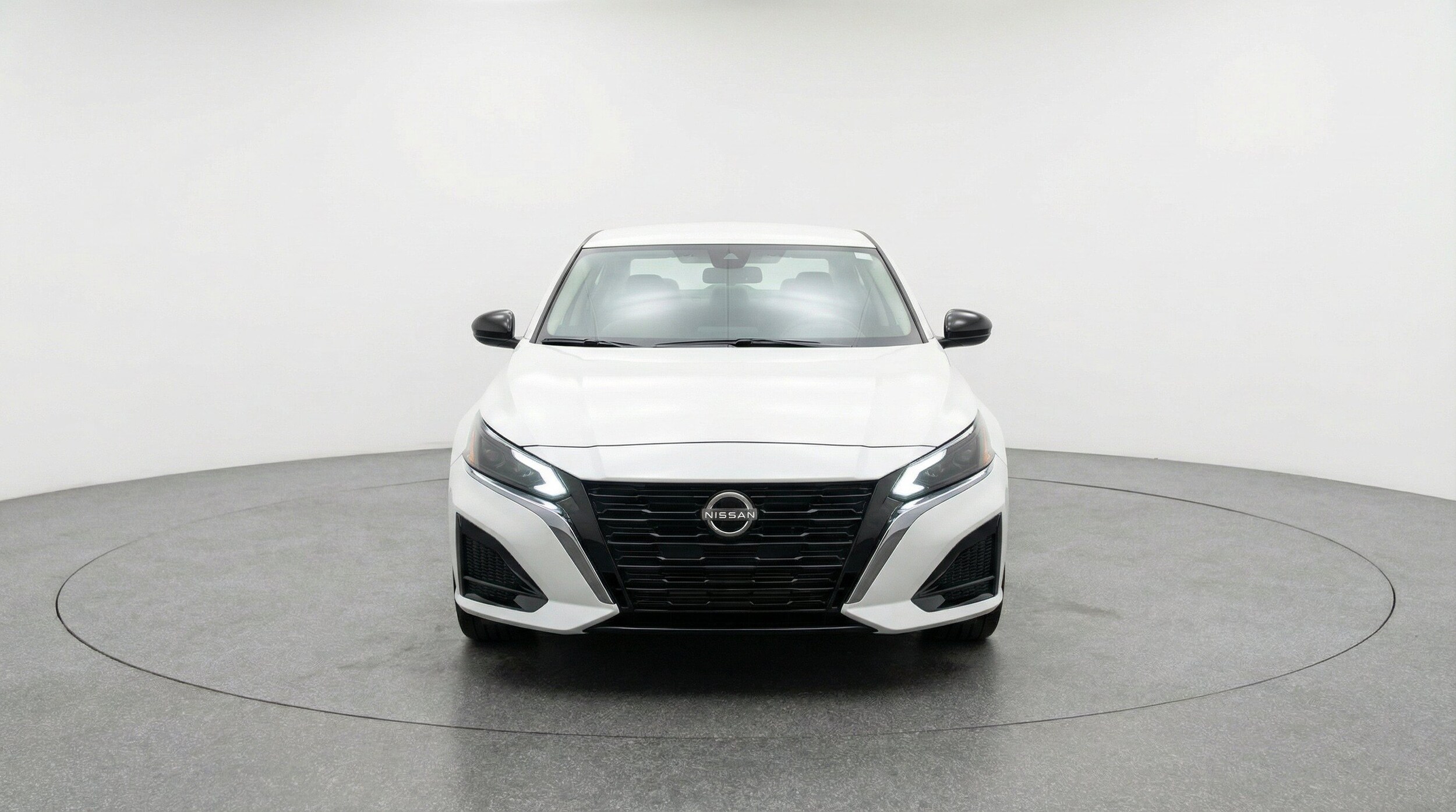 Thumbnail: 2025 Nissan Altima - 2