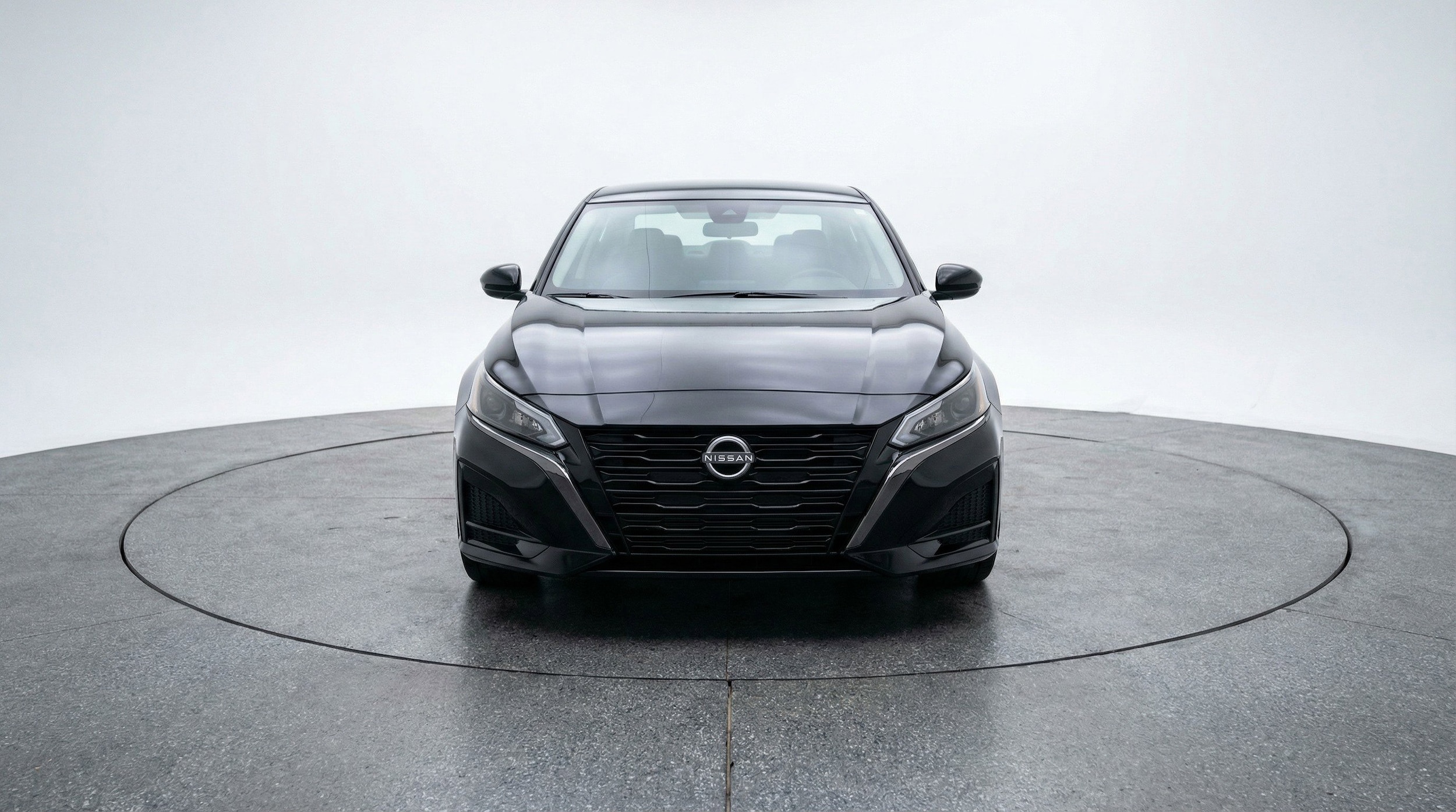 Thumbnail: 2025 Nissan Altima - 2