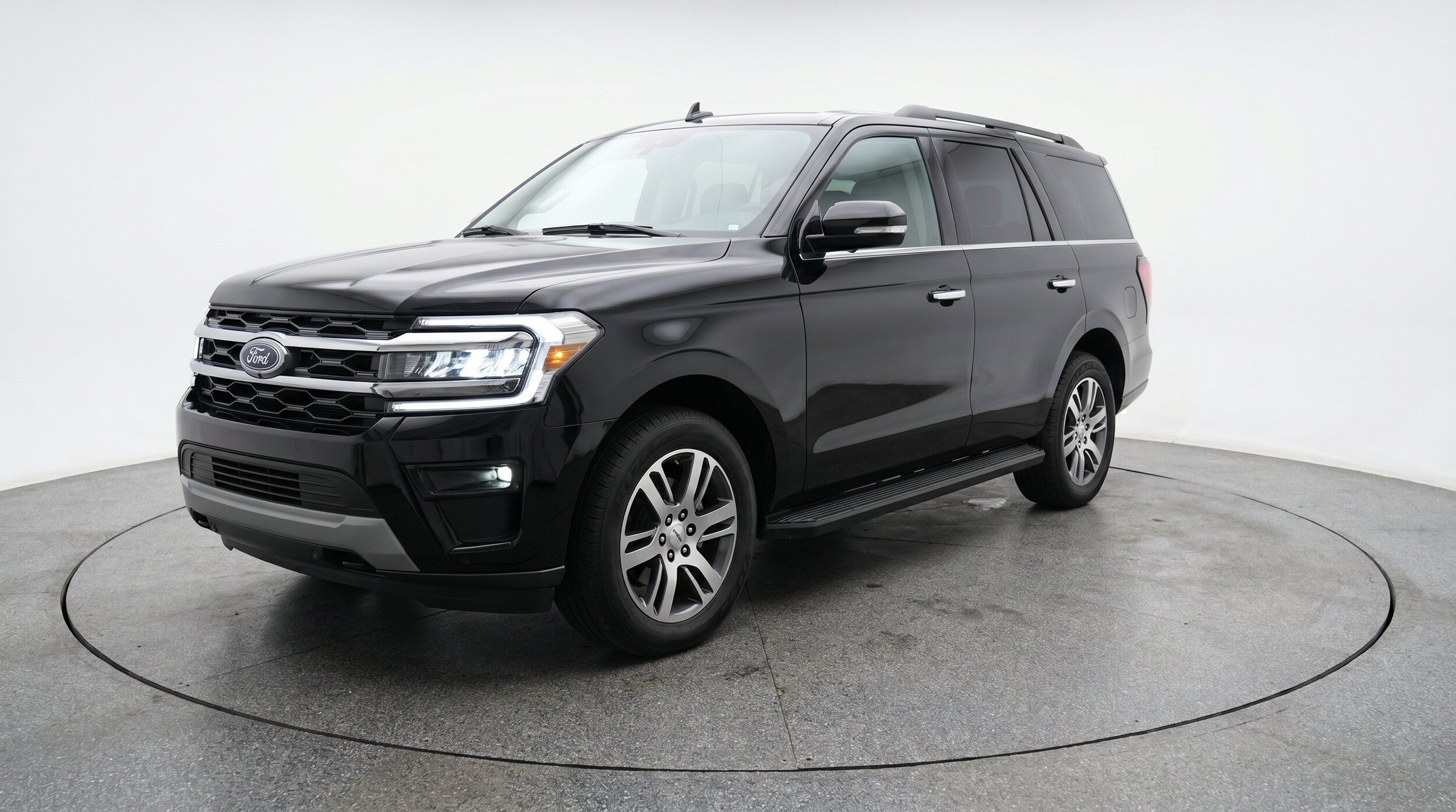 Thumbnail: 2024 Ford Expedition - 3