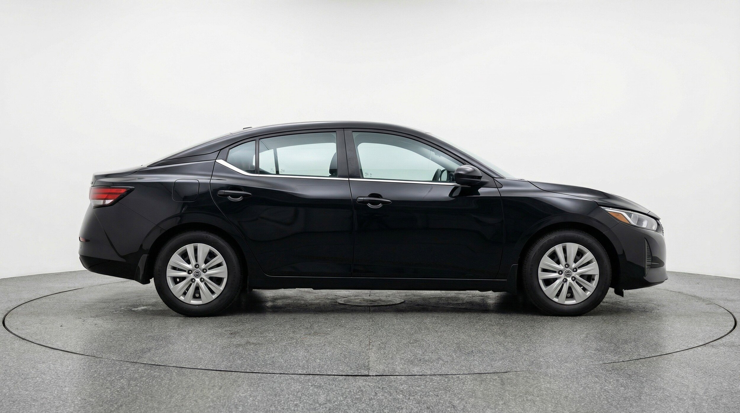 Thumbnail: 2025 Nissan Sentra - 11