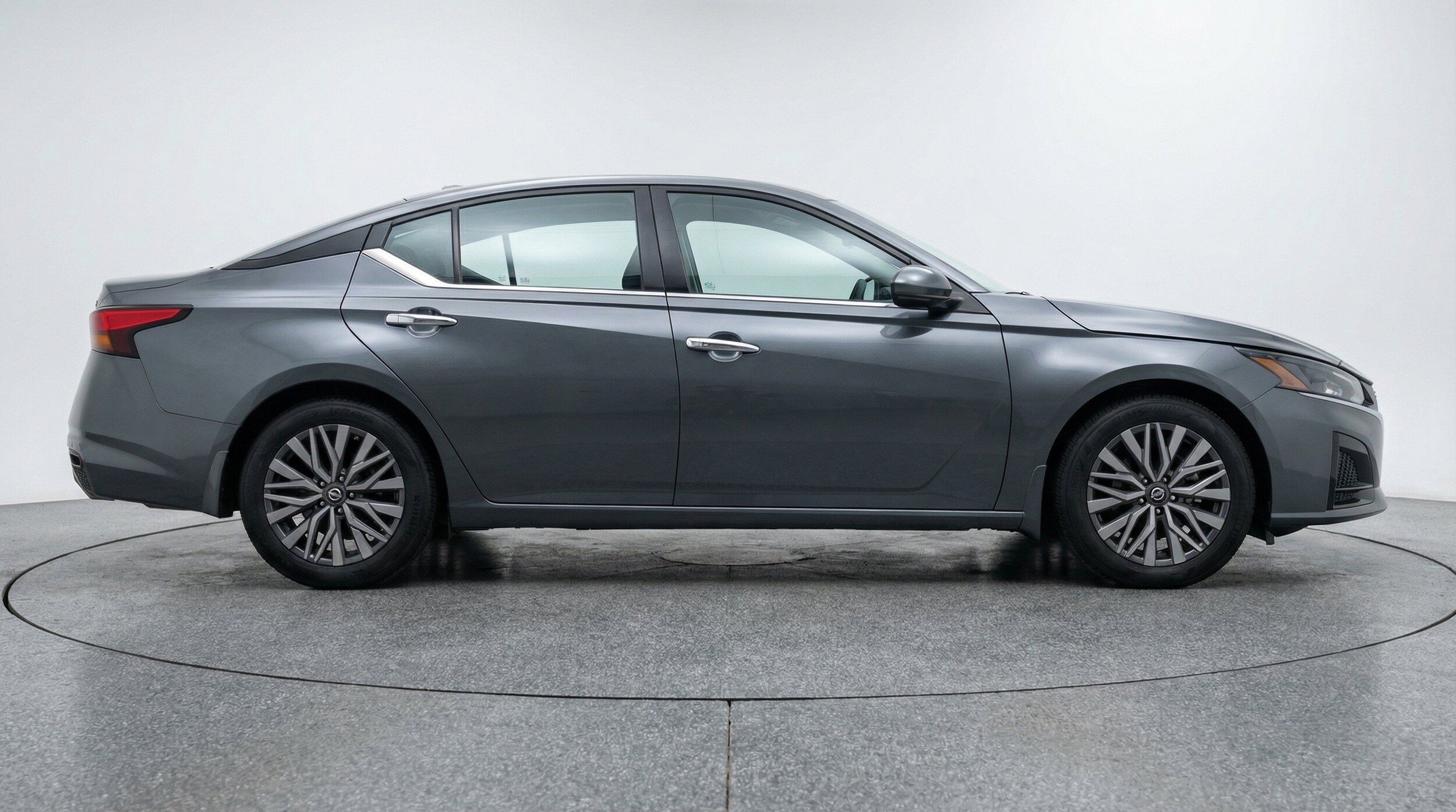 Thumbnail: 2025 Nissan Altima - 11