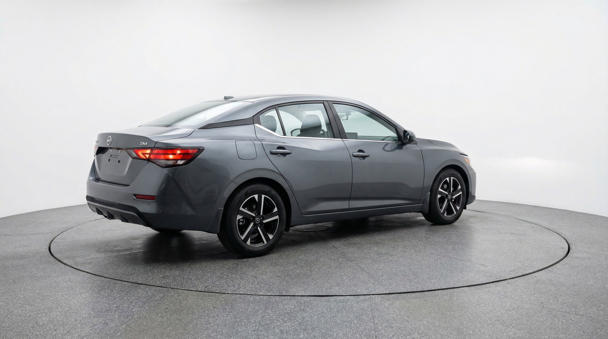 Thumbnail: 2025 Nissan Sentra - 9