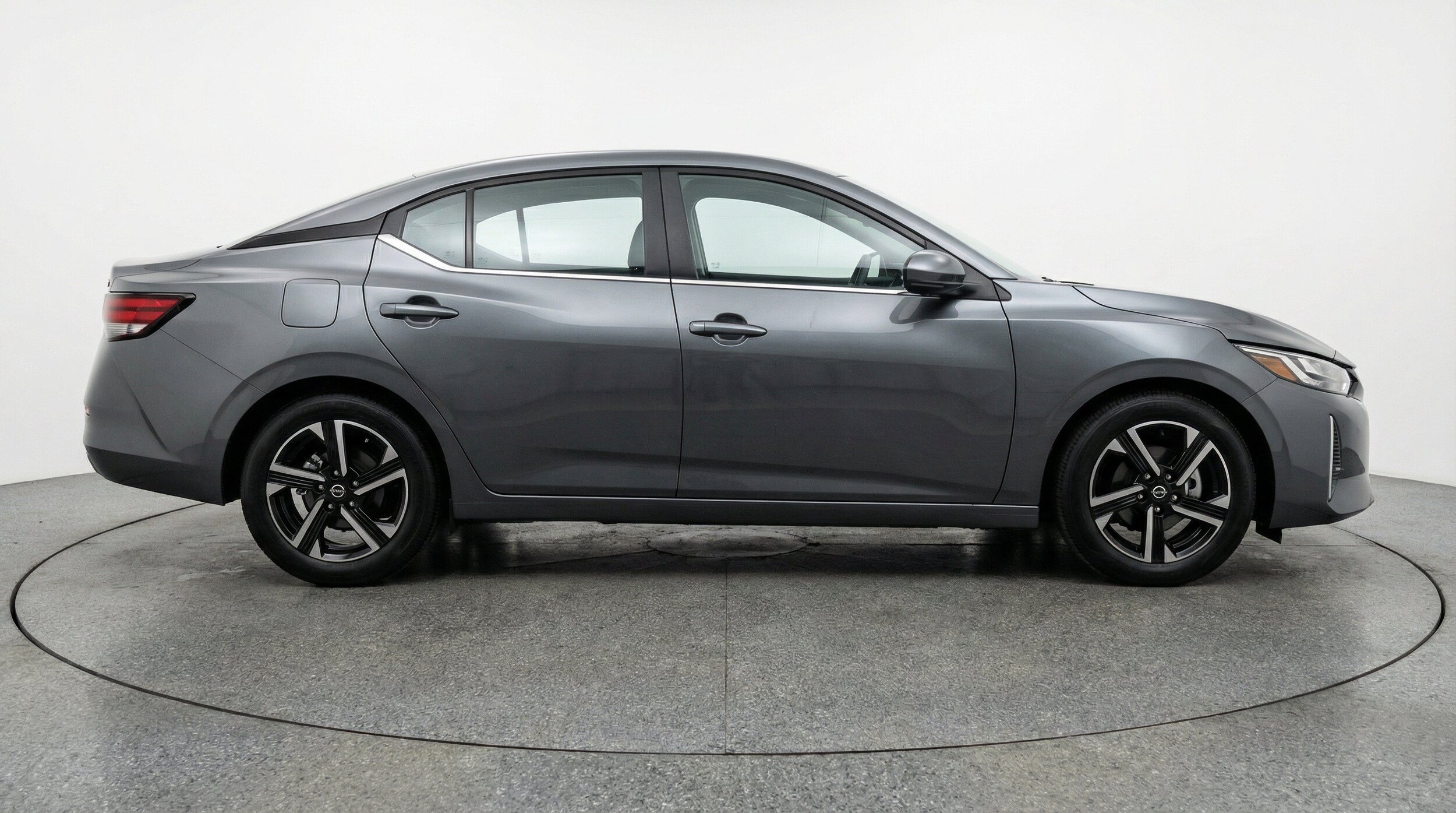 Thumbnail: 2025 Nissan Sentra - 11