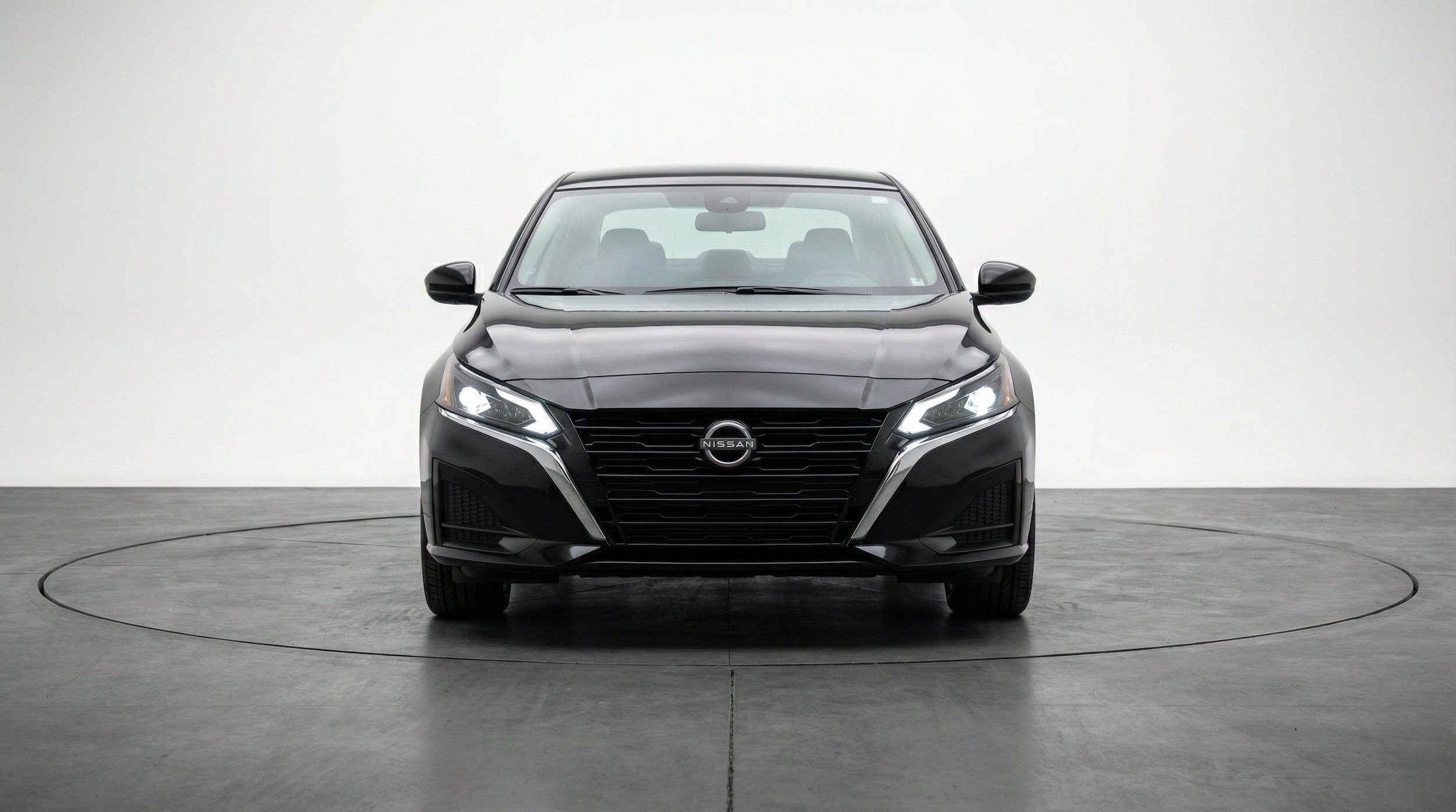 Thumbnail: 2025 Nissan Altima - 2