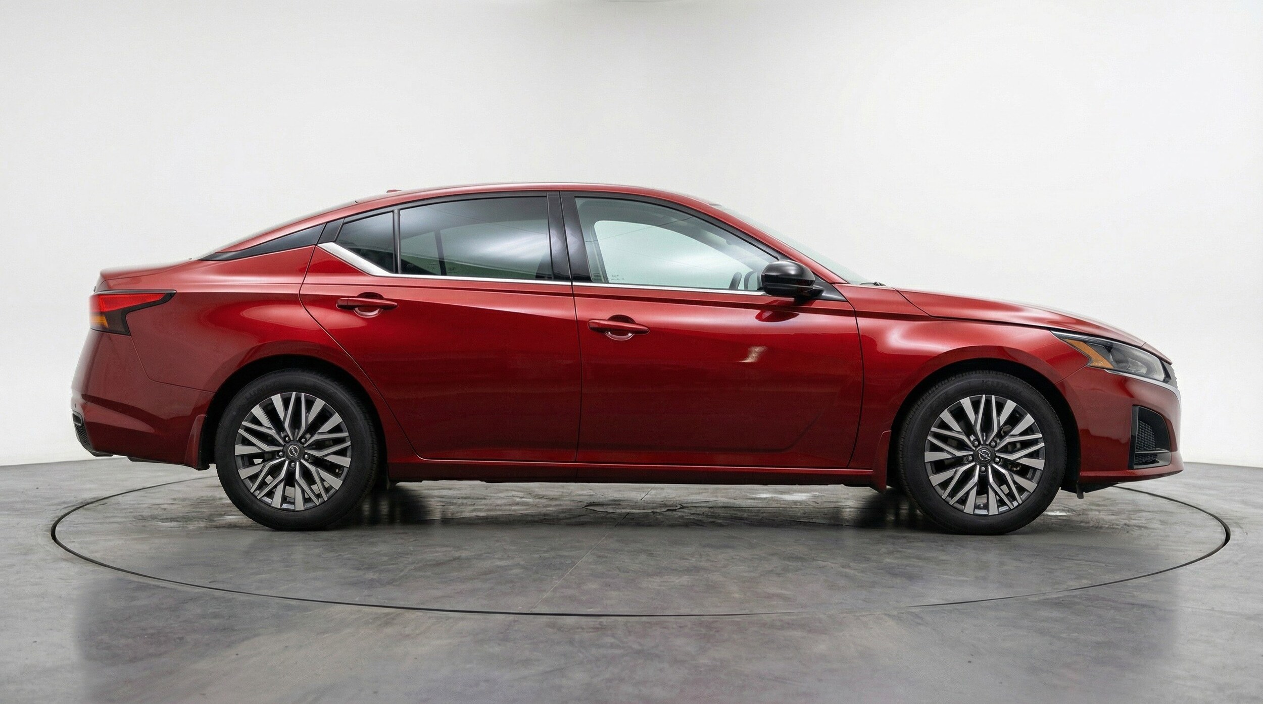 Thumbnail: 2025 Nissan Altima - 11