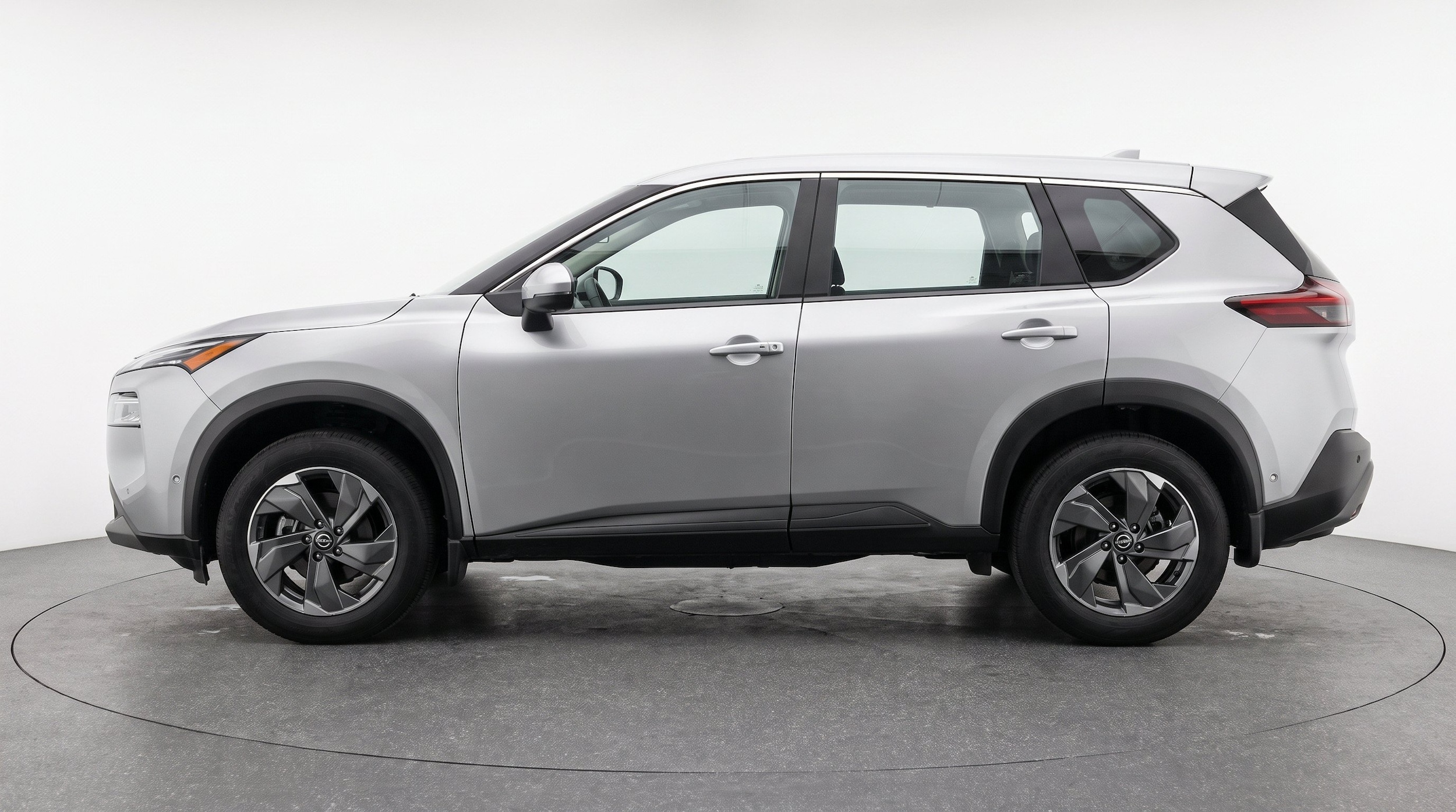 Thumbnail: 2025 Nissan Rogue - 5