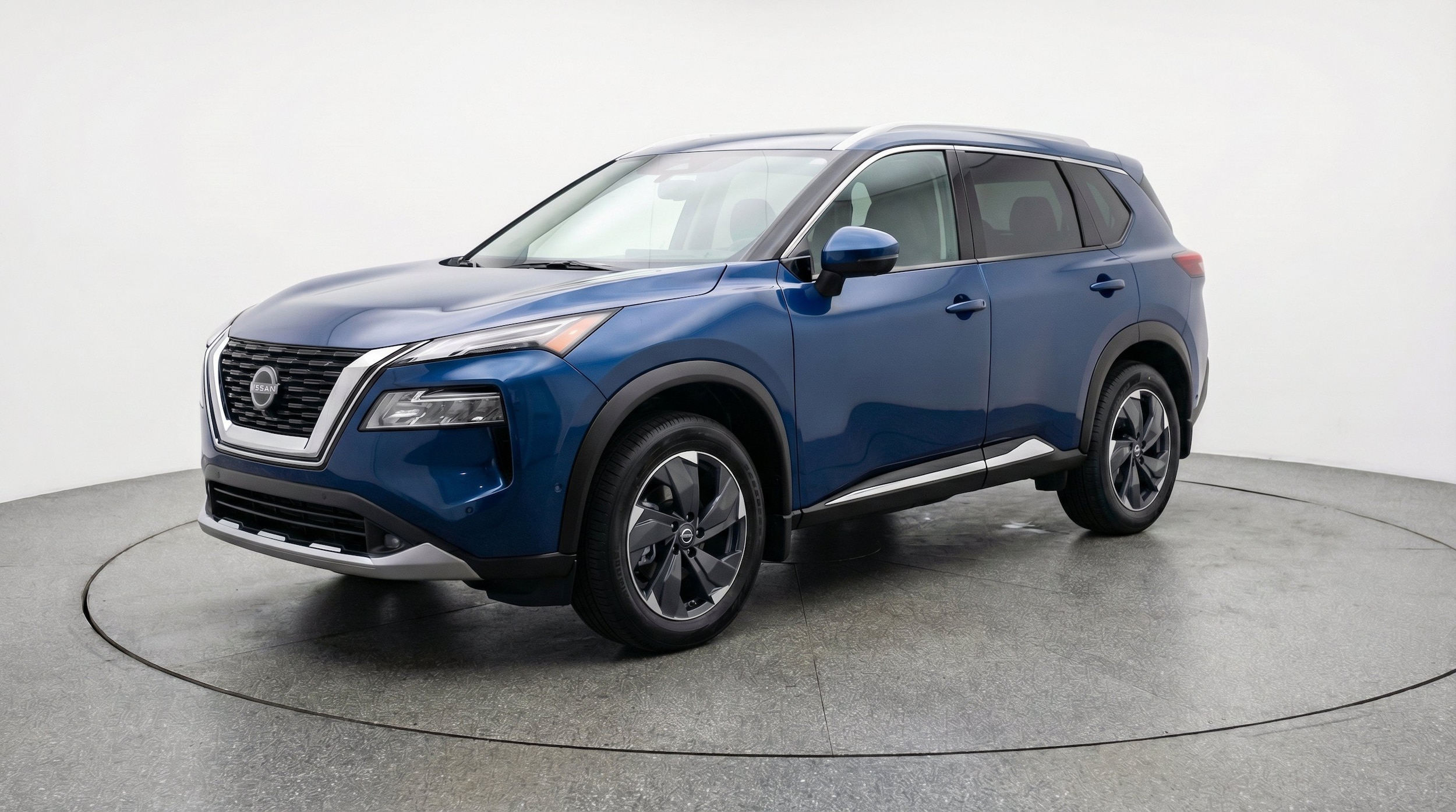 Thumbnail: 2025 Nissan Rogue - 3