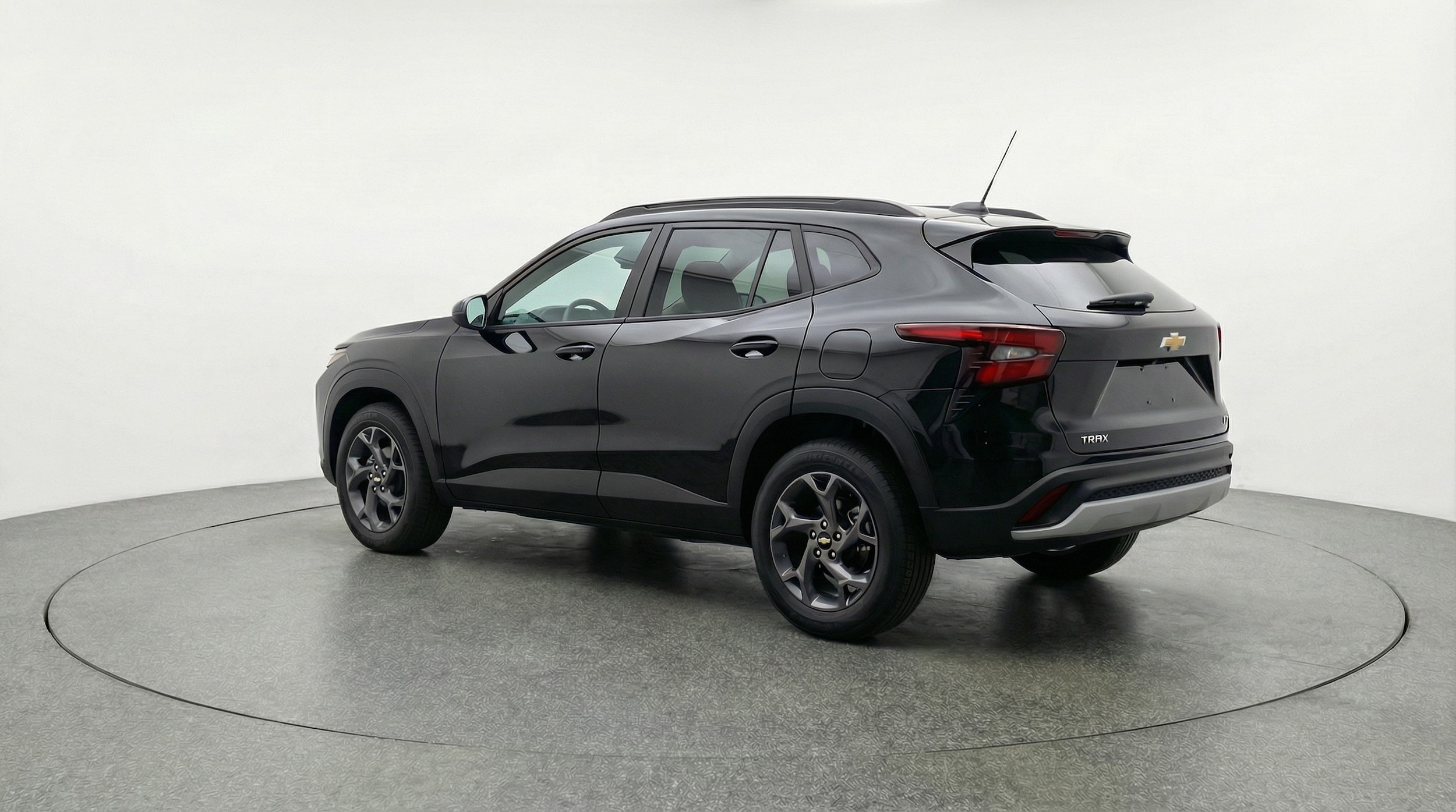 Thumbnail: 2025 Chevrolet Trax - 5