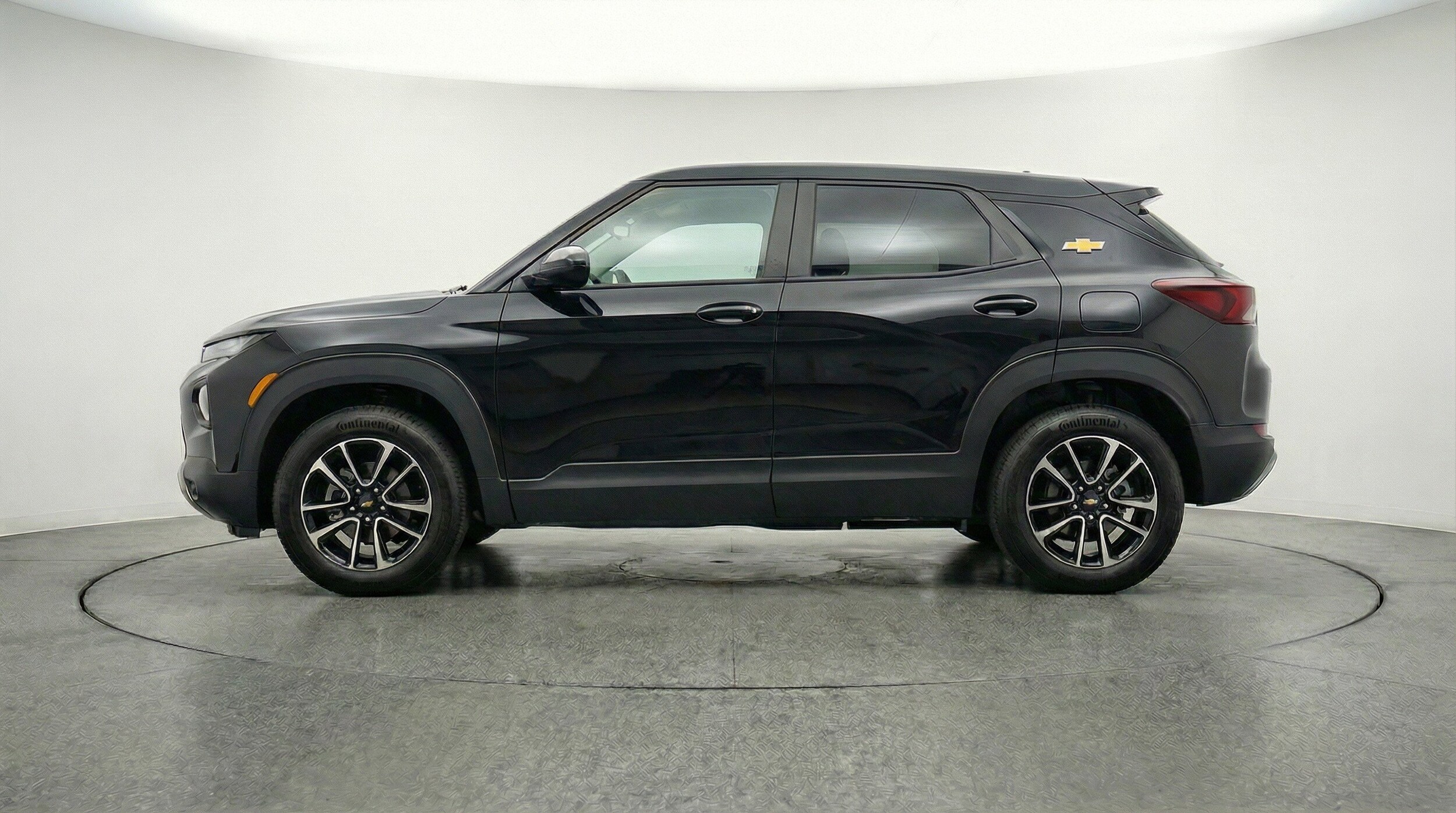 Thumbnail: 2025 Chevrolet TrailBlazer - 5