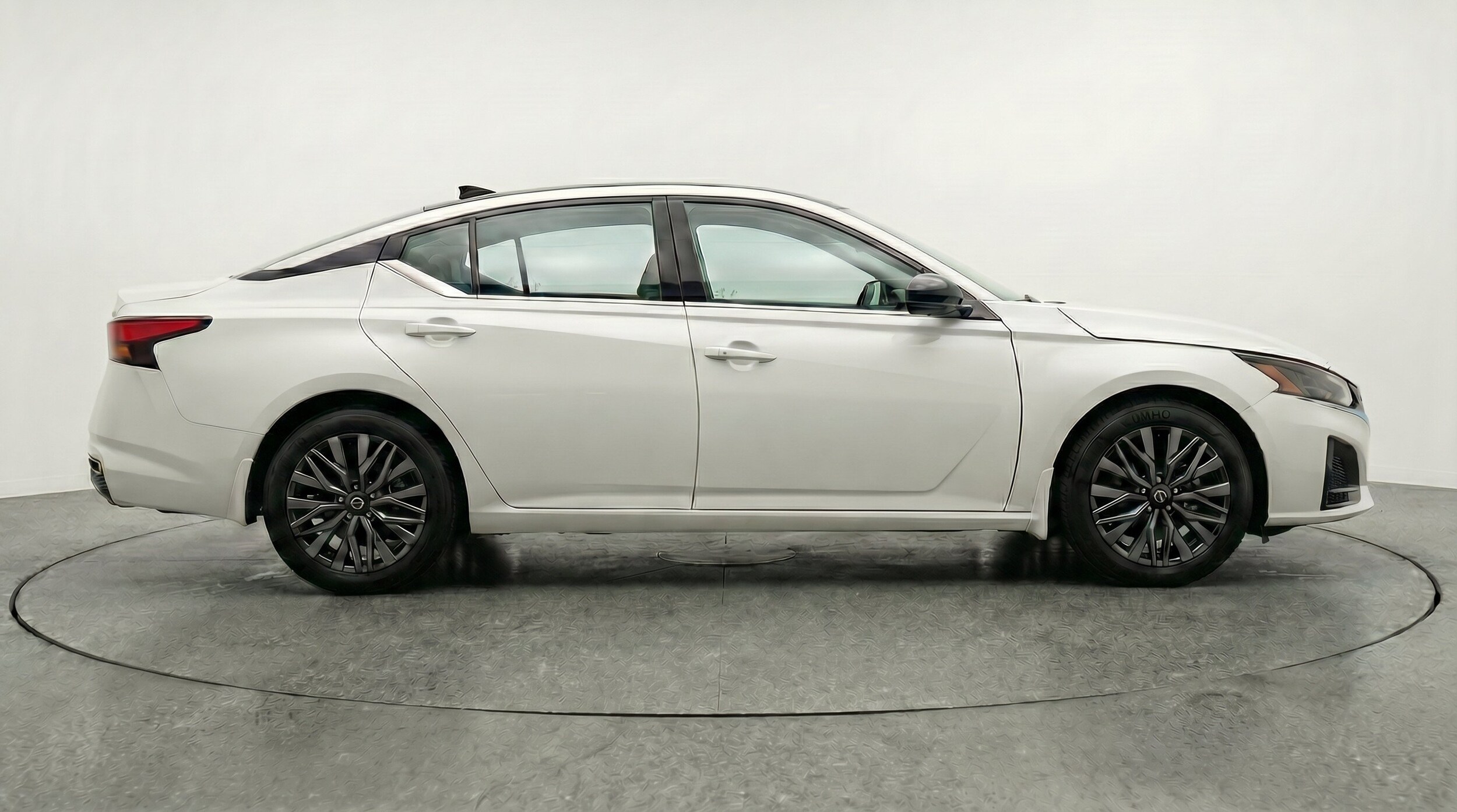 Thumbnail: 2026 Nissan Altima - 11