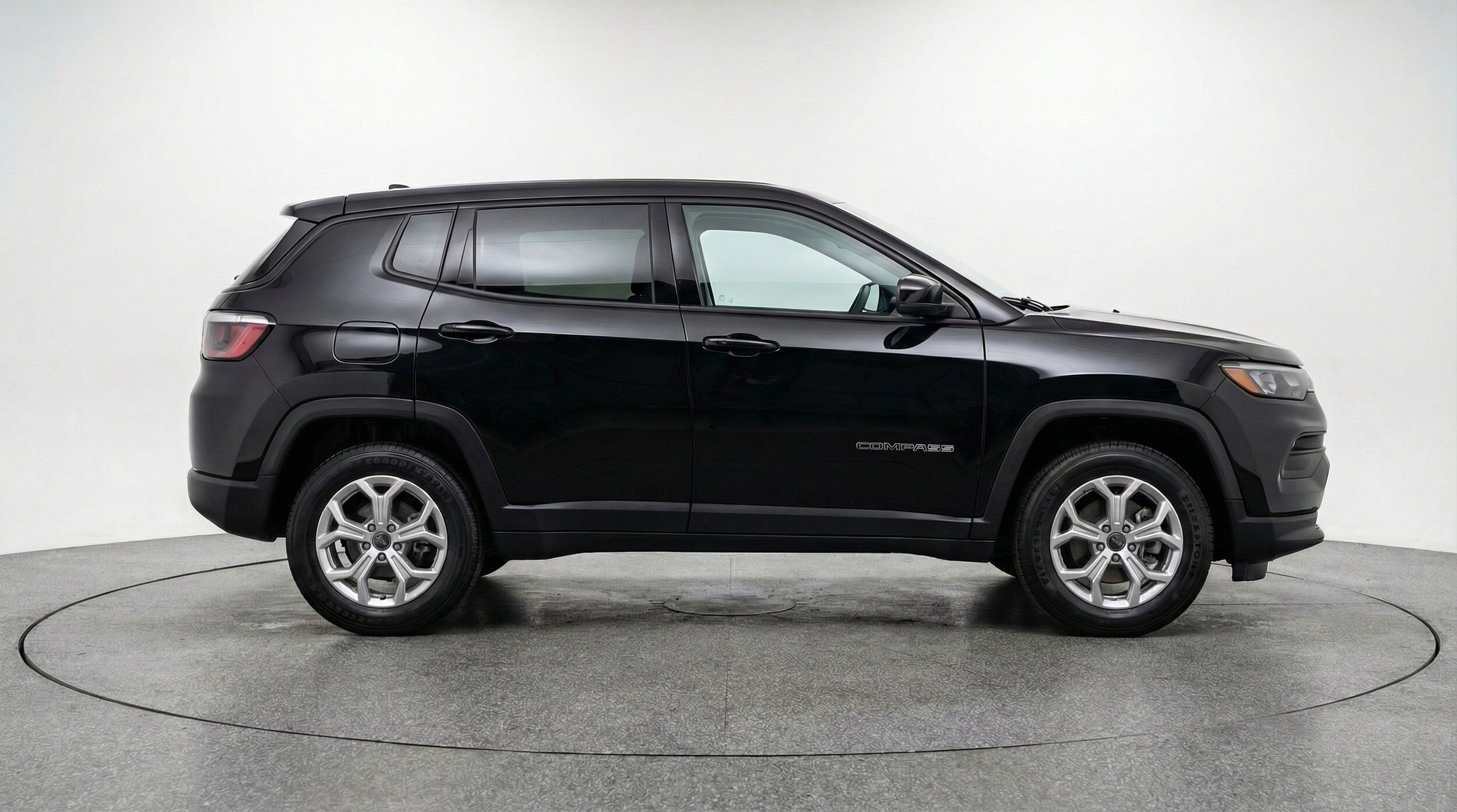 Thumbnail: 2025 Jeep Compass - 11