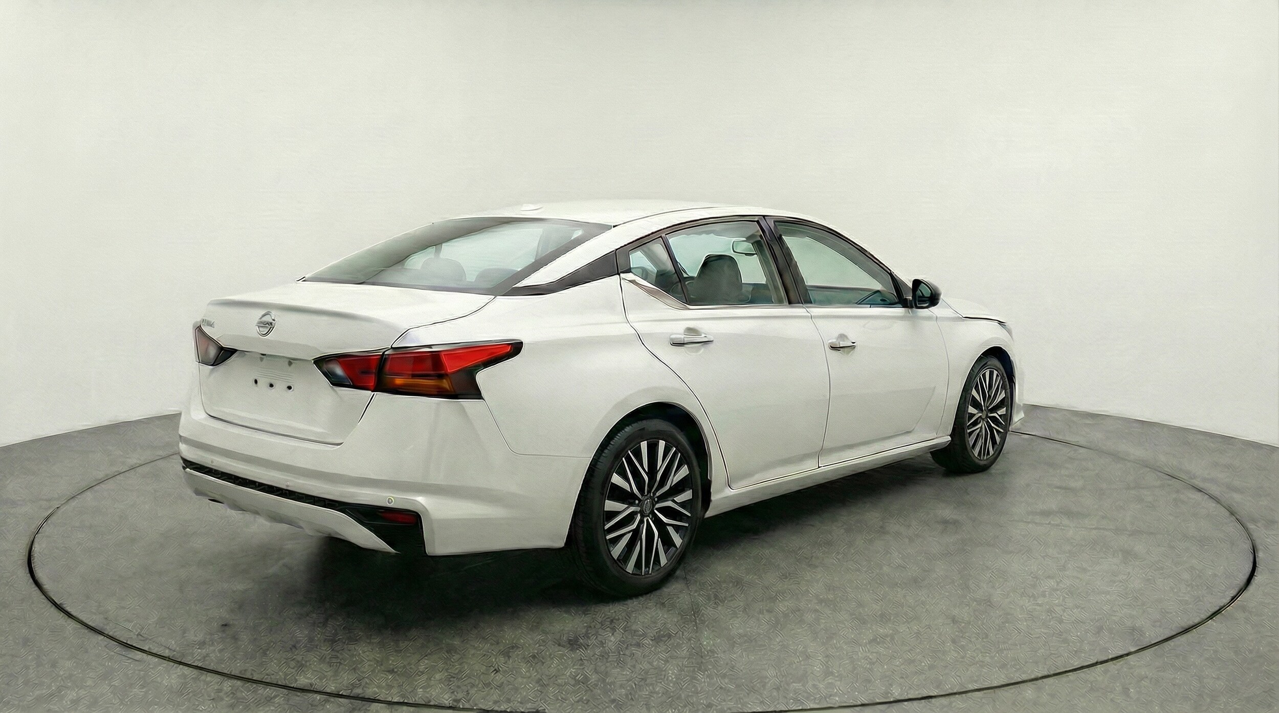 Thumbnail: 2025 Nissan Altima - 7