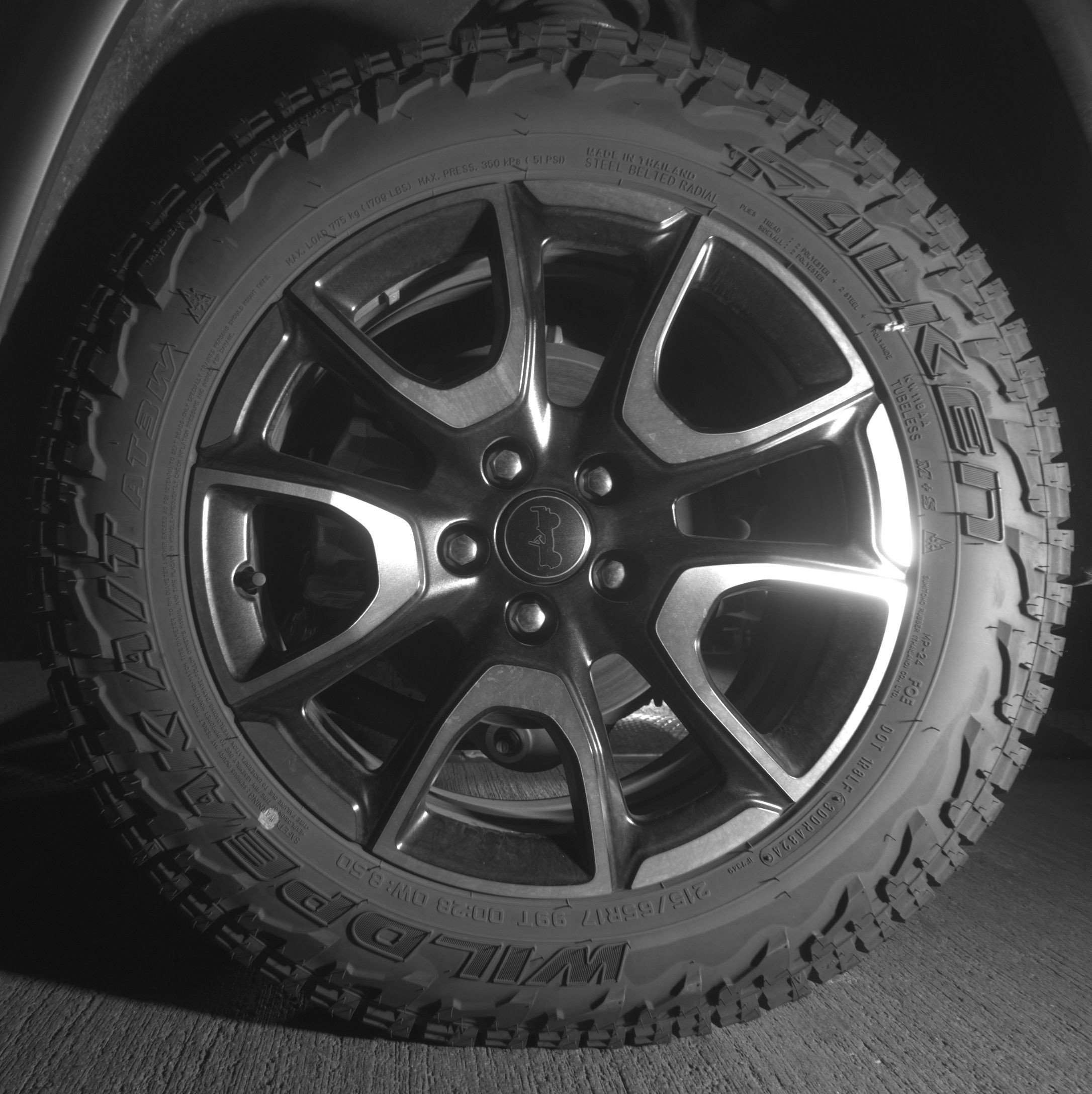 Thumbnail: 2025 Jeep Compass - 14