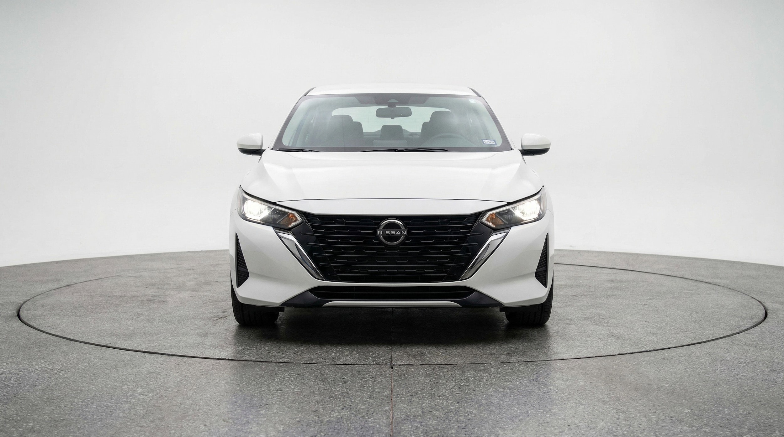 Thumbnail: 2025 Nissan Sentra - 2