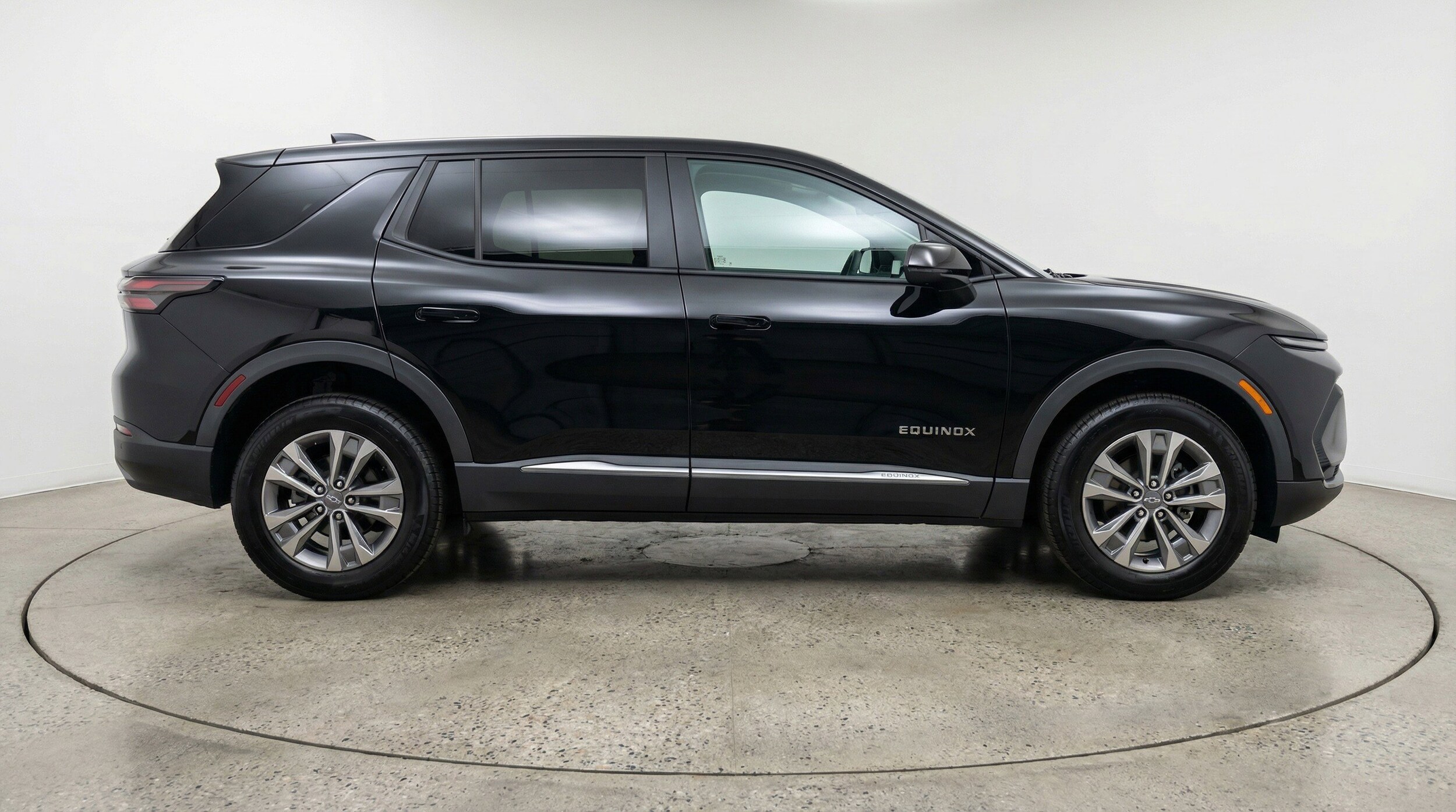 Thumbnail: 2025 Chevrolet Equinox - 11