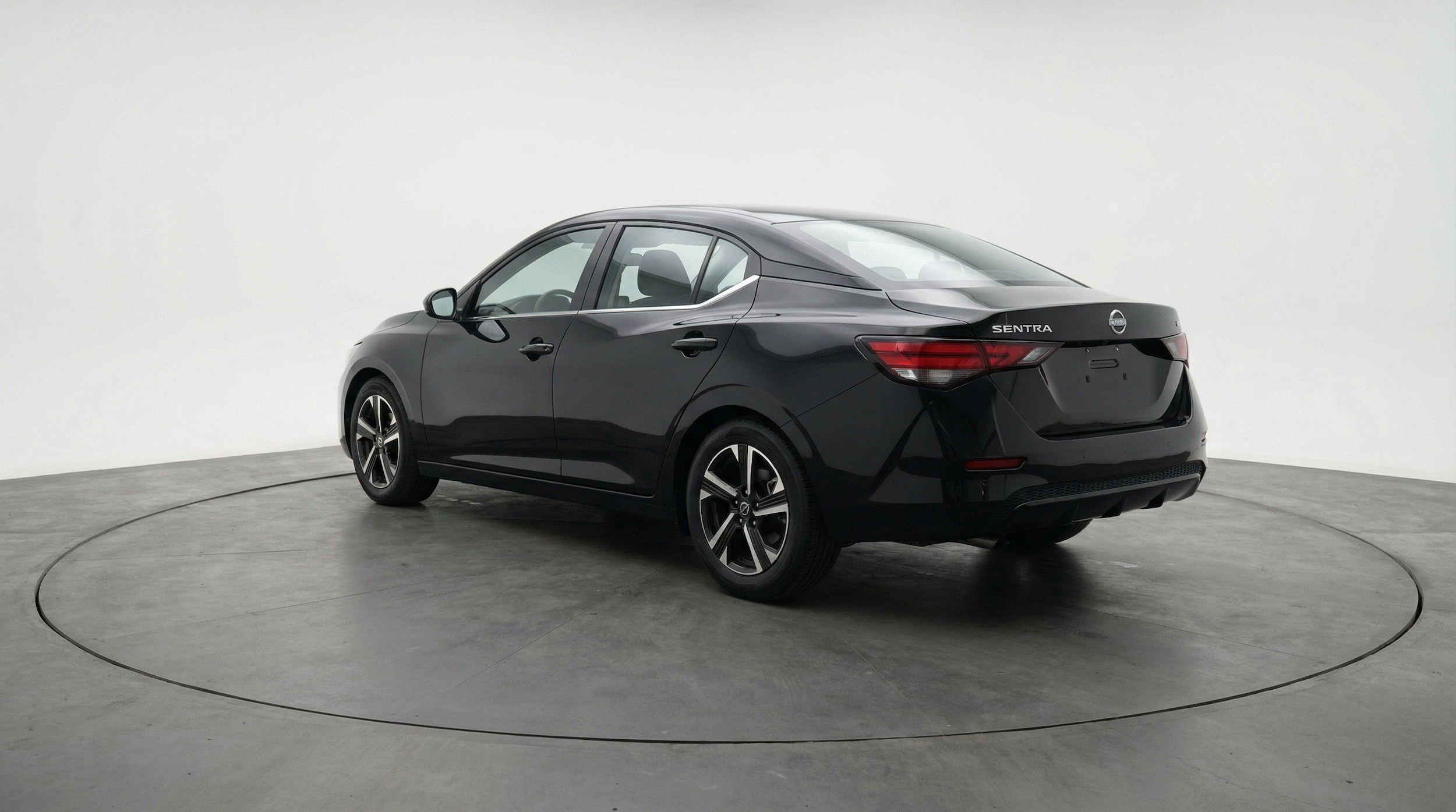 2025 Nissan Sentra SV - Photo 6