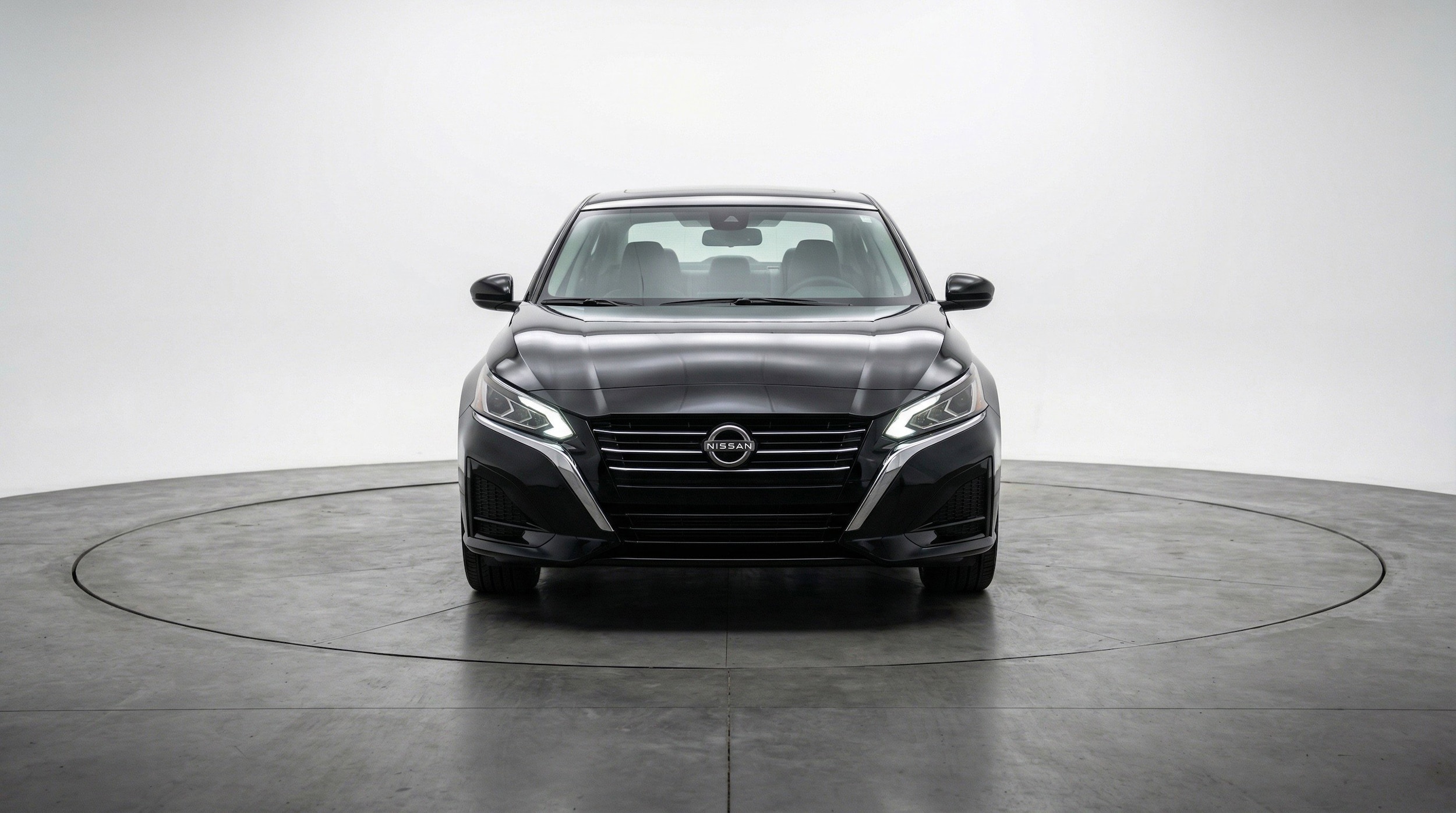 Thumbnail: 2025 Nissan Altima - 2