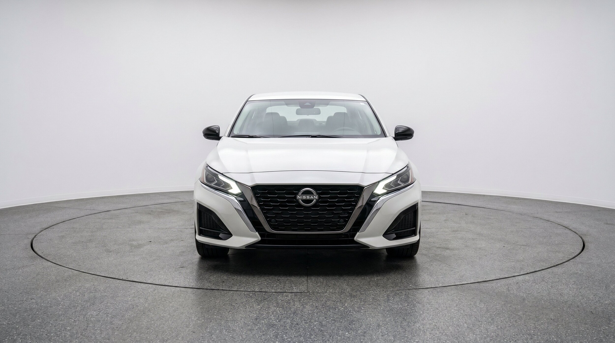 Thumbnail: 2025 Nissan Altima - 2