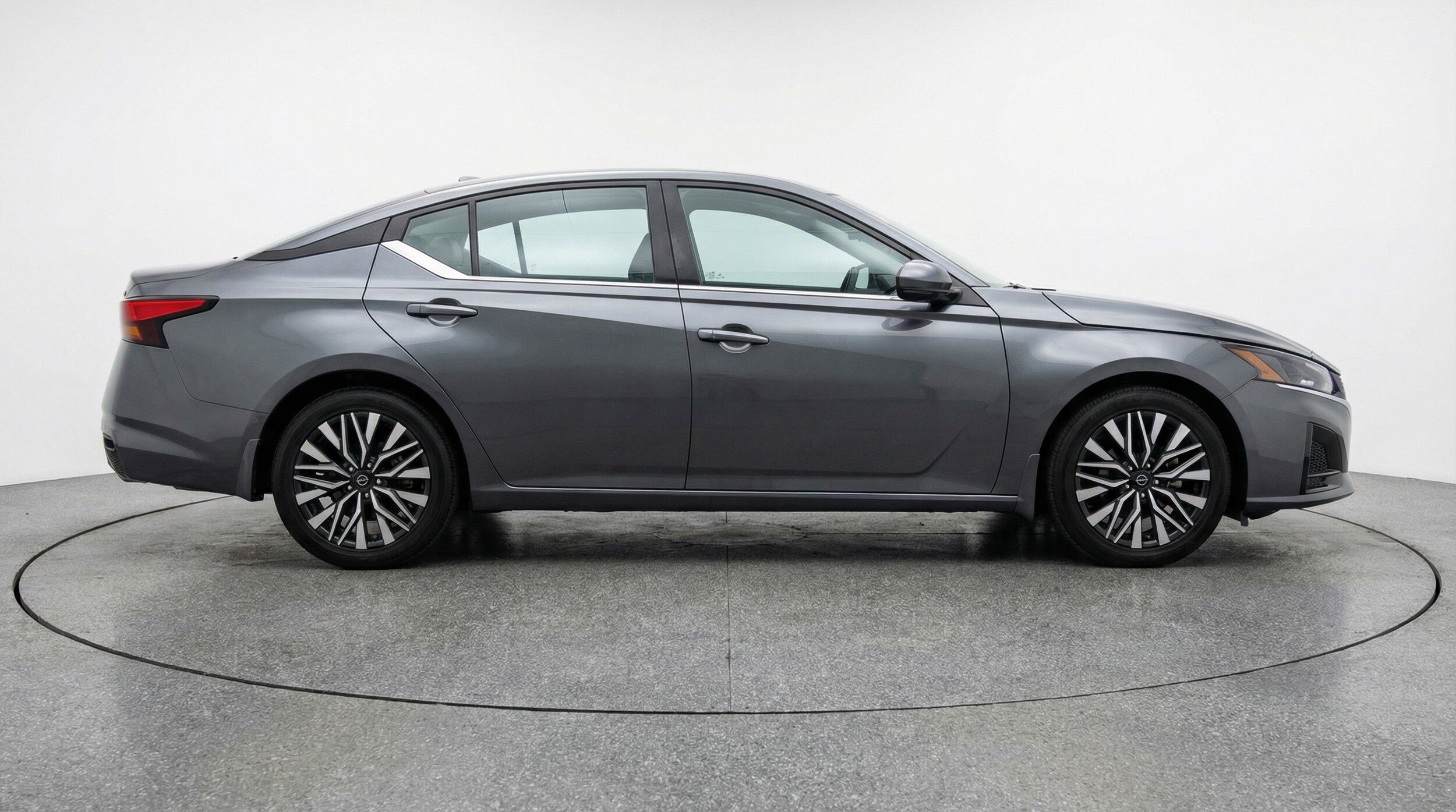 Thumbnail: 2025 Nissan Altima - 11