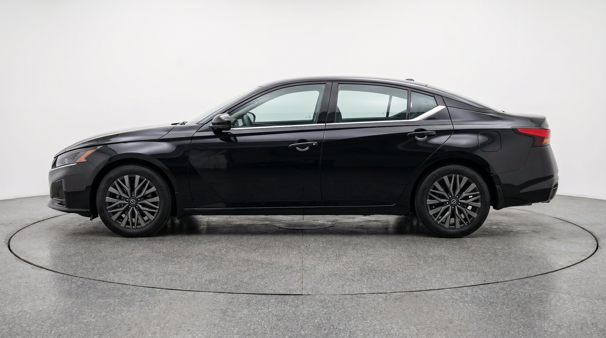 Thumbnail: 2026 Nissan Altima - 5