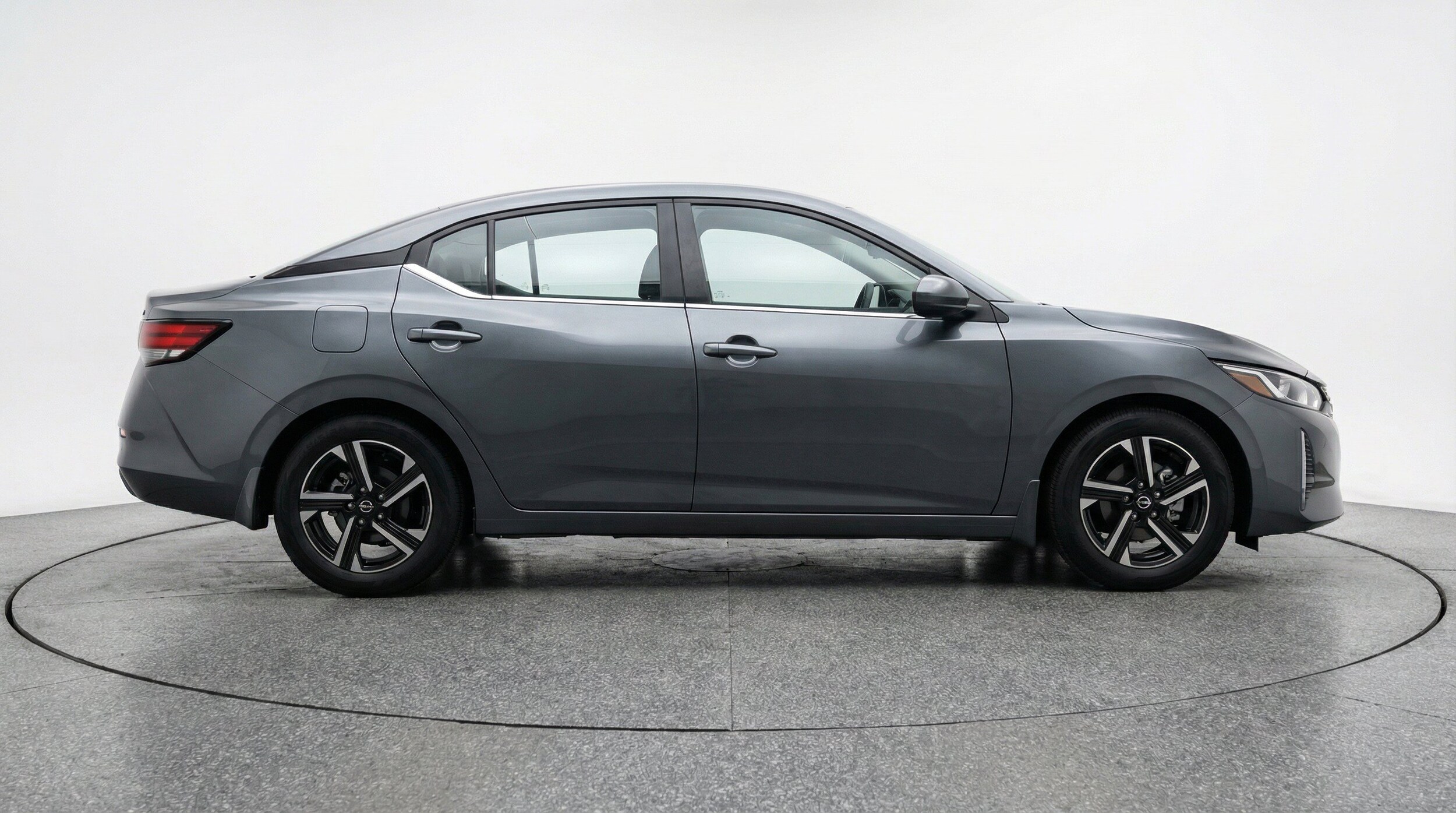 Thumbnail: 2025 Nissan Sentra - 11