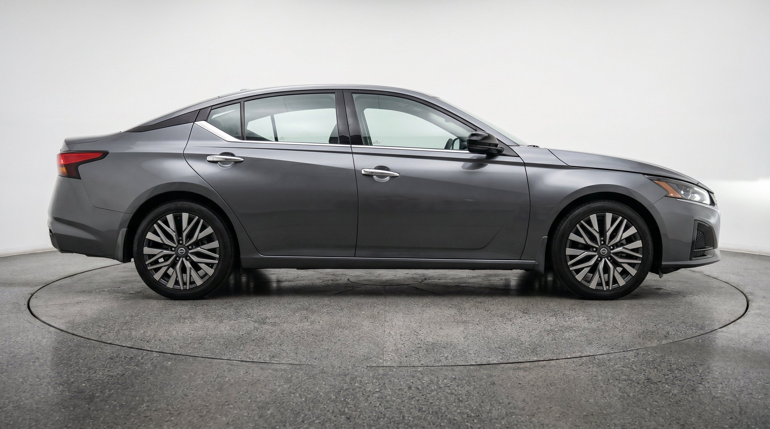 Thumbnail: 2025 Nissan Altima - 11