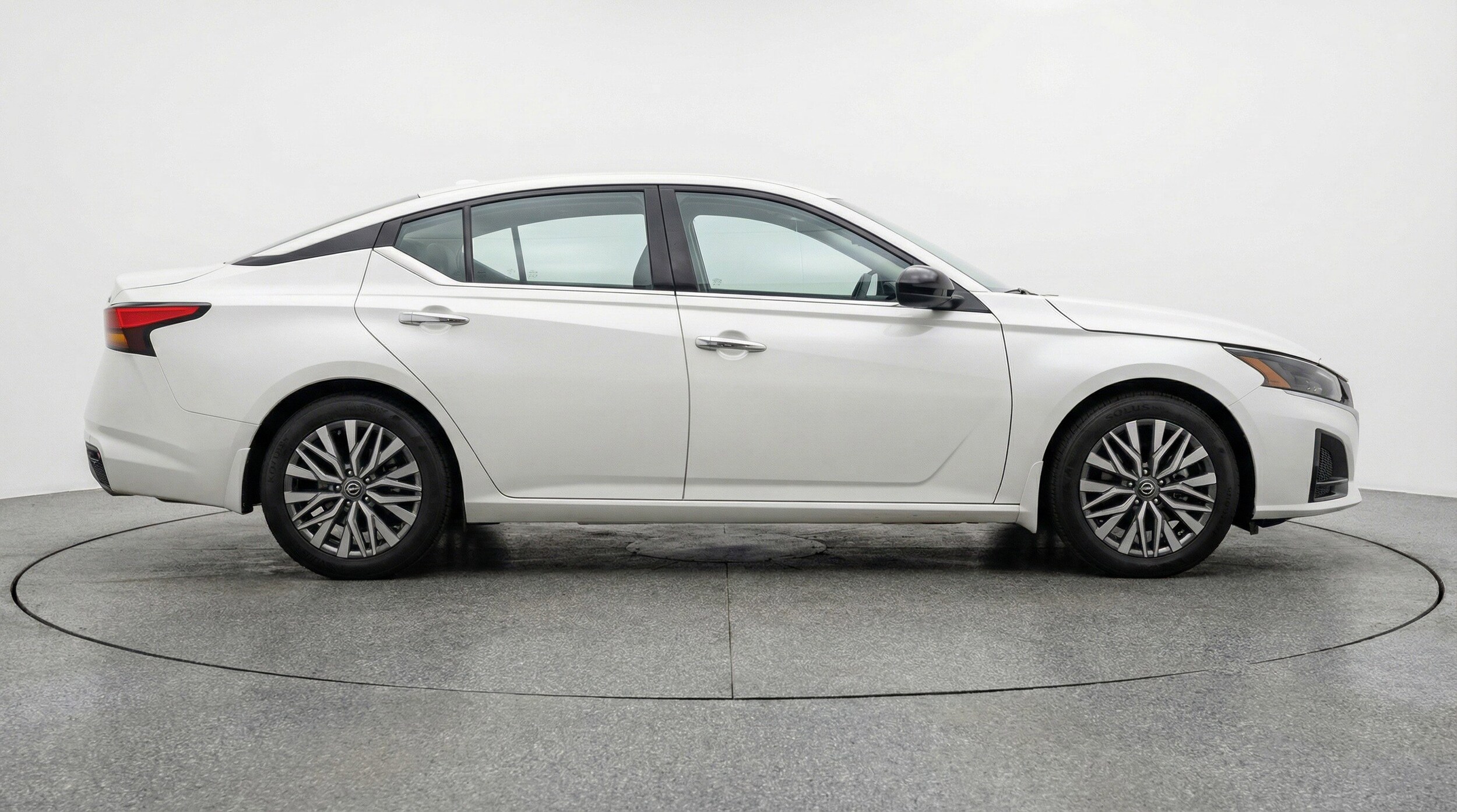 Thumbnail: 2025 Nissan Altima - 11