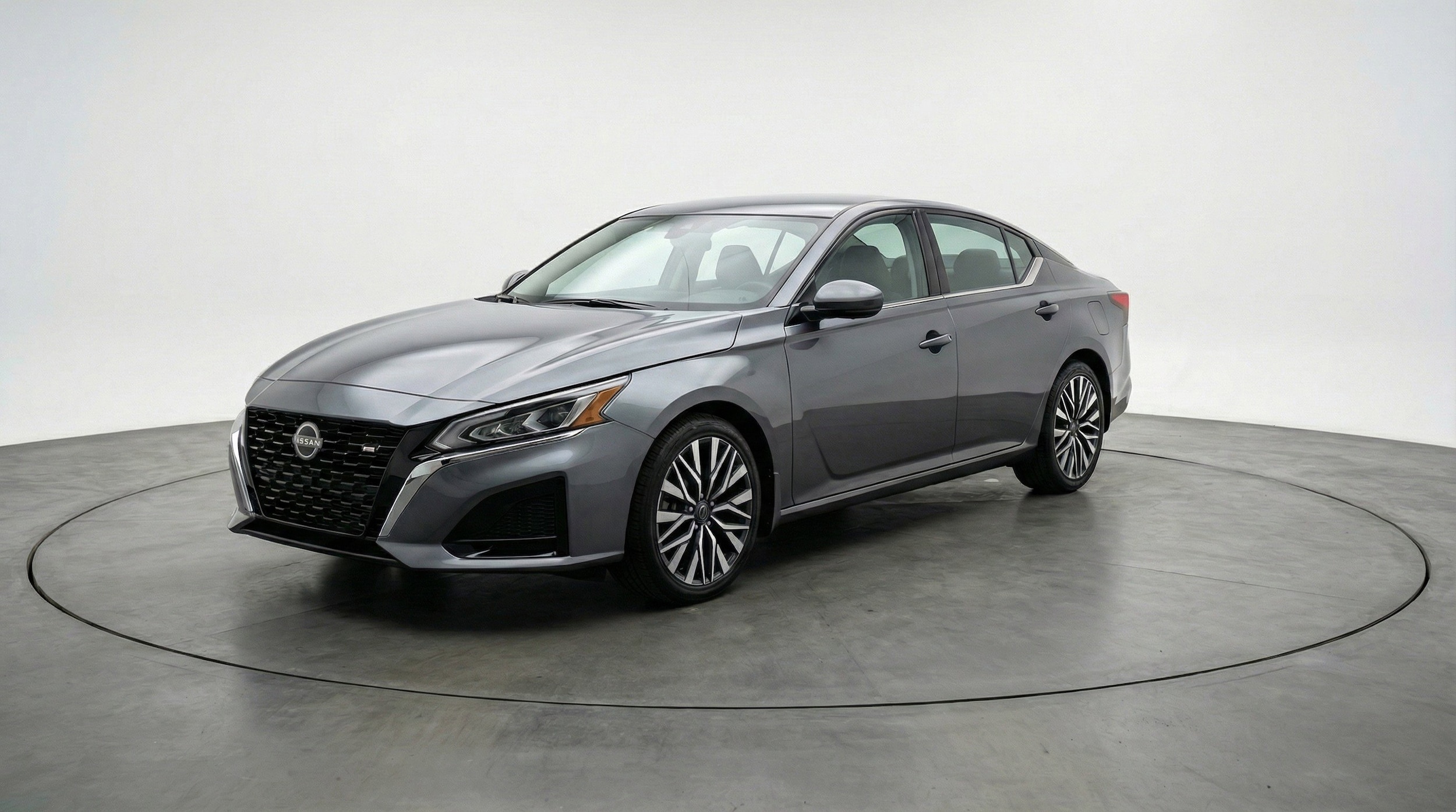 Thumbnail: 2025 Nissan Altima - 3