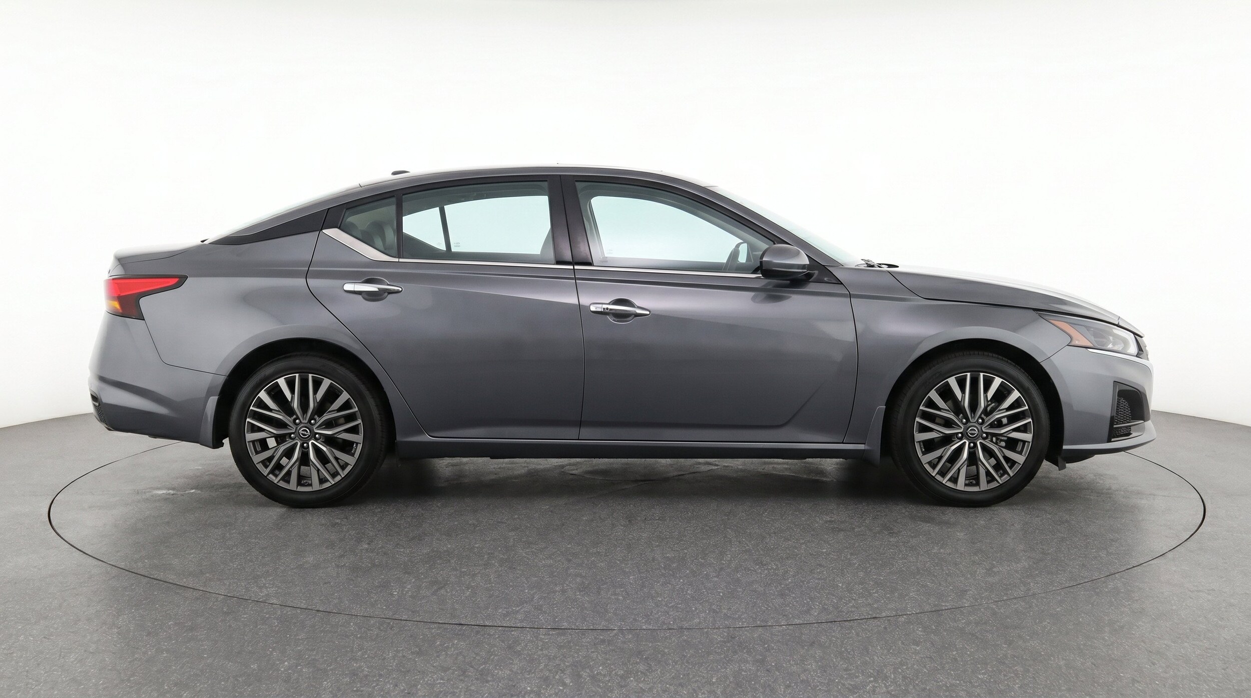 Thumbnail: 2025 Nissan Altima - 11