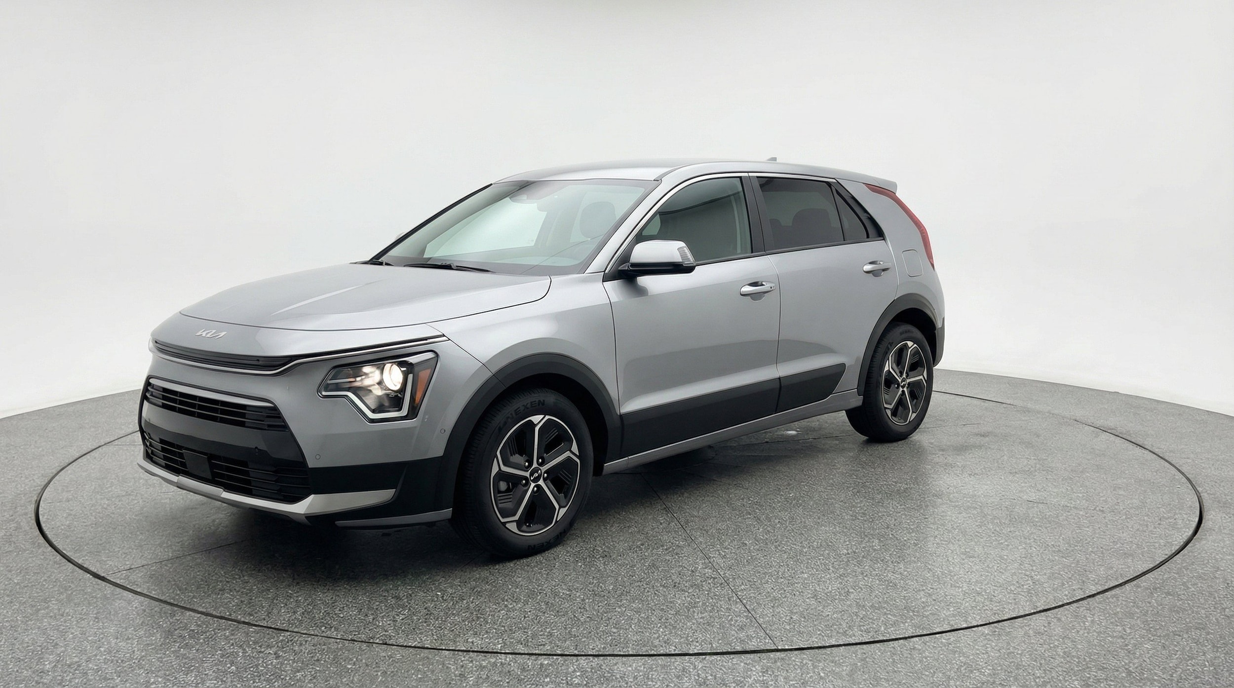 Thumbnail: 2026 Kia Niro - 3