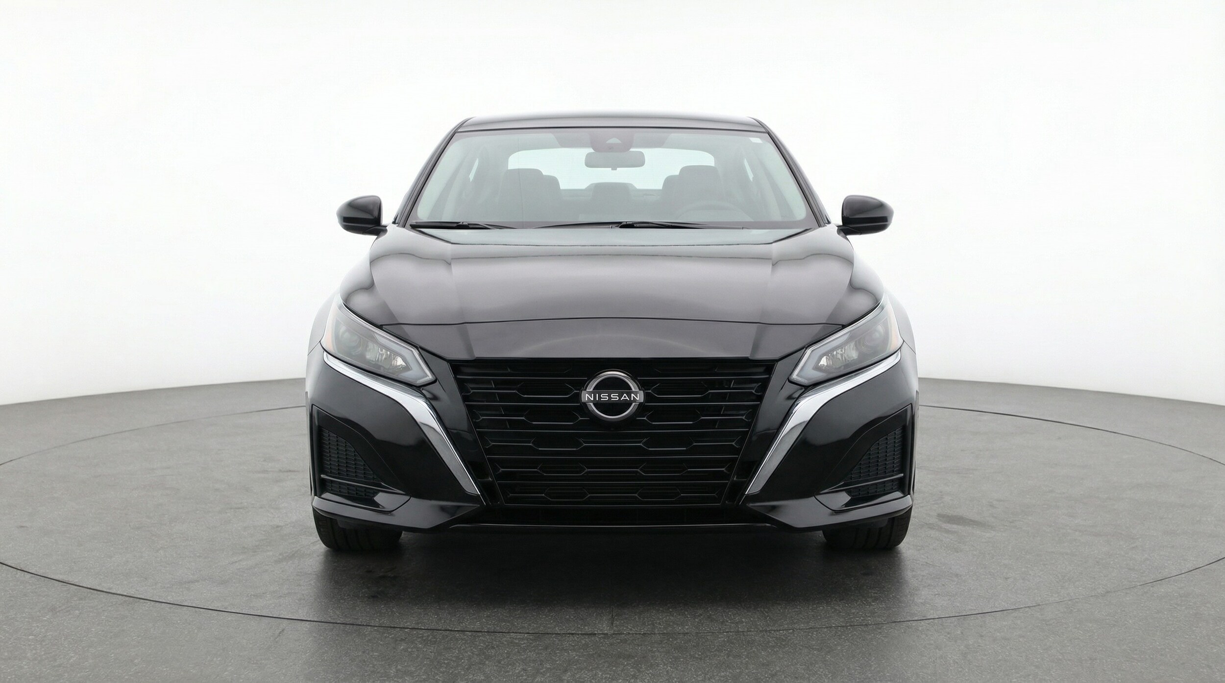 Thumbnail: 2025 Nissan Altima - 2