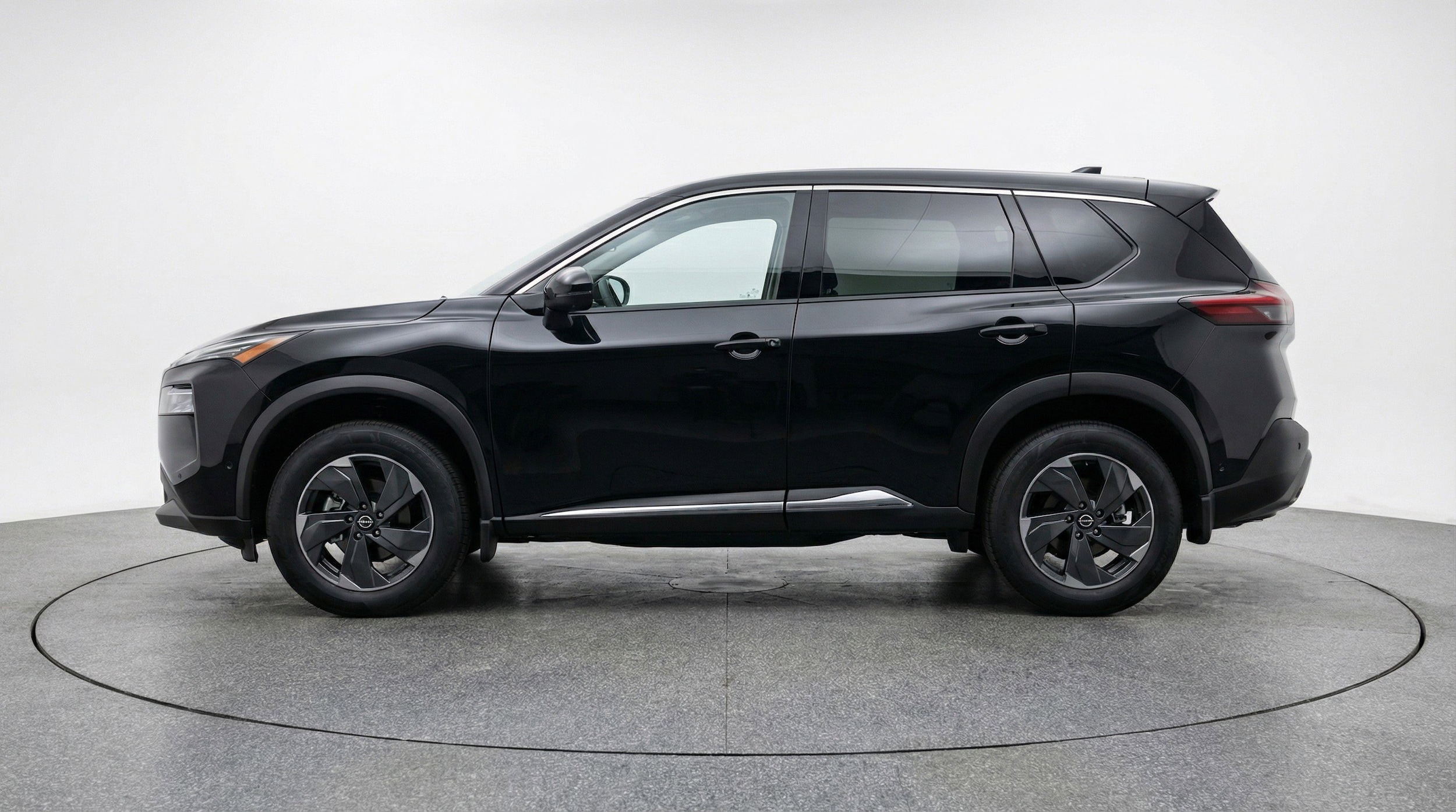 Thumbnail: 2025 Nissan Rogue - 5