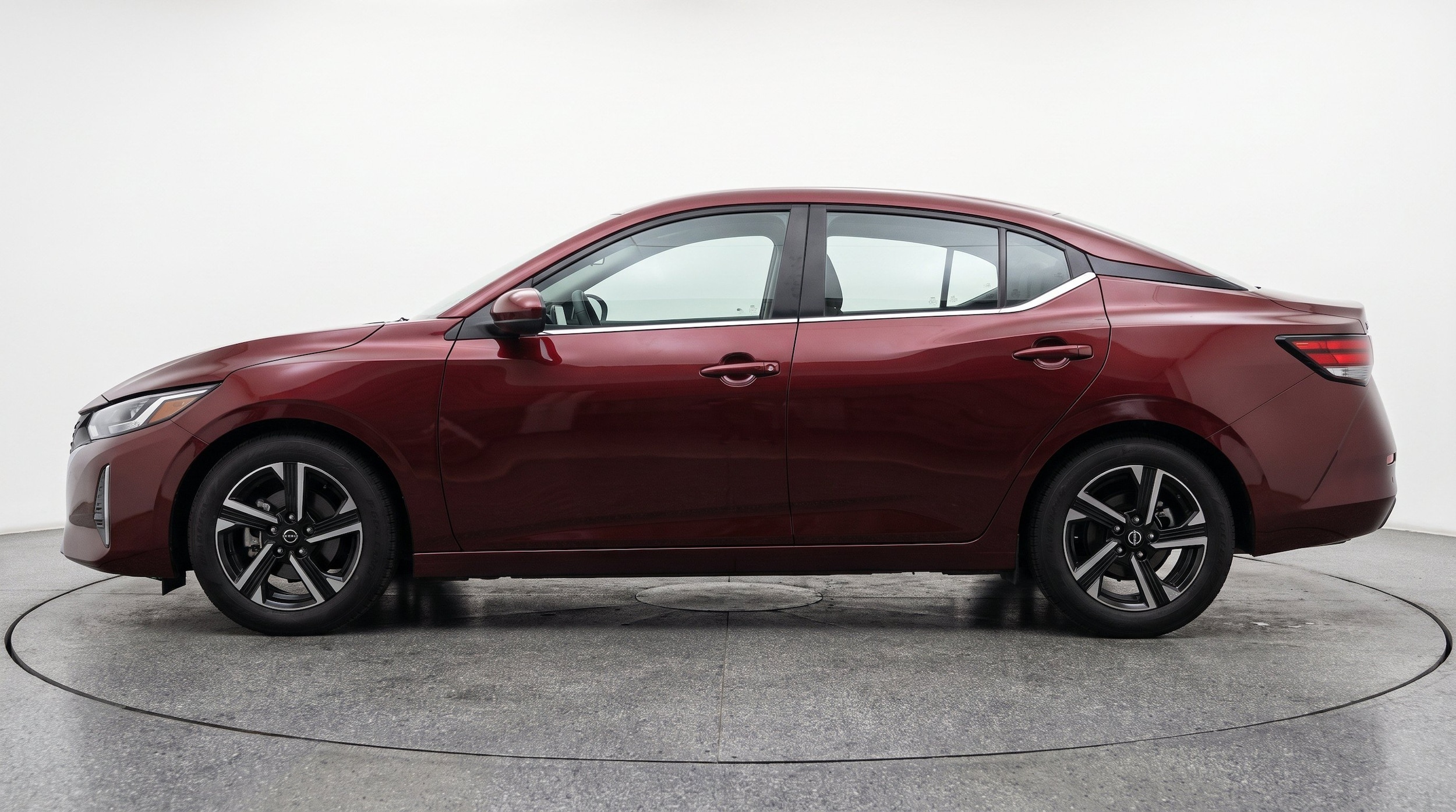 Thumbnail: 2025 Nissan Sentra - 5