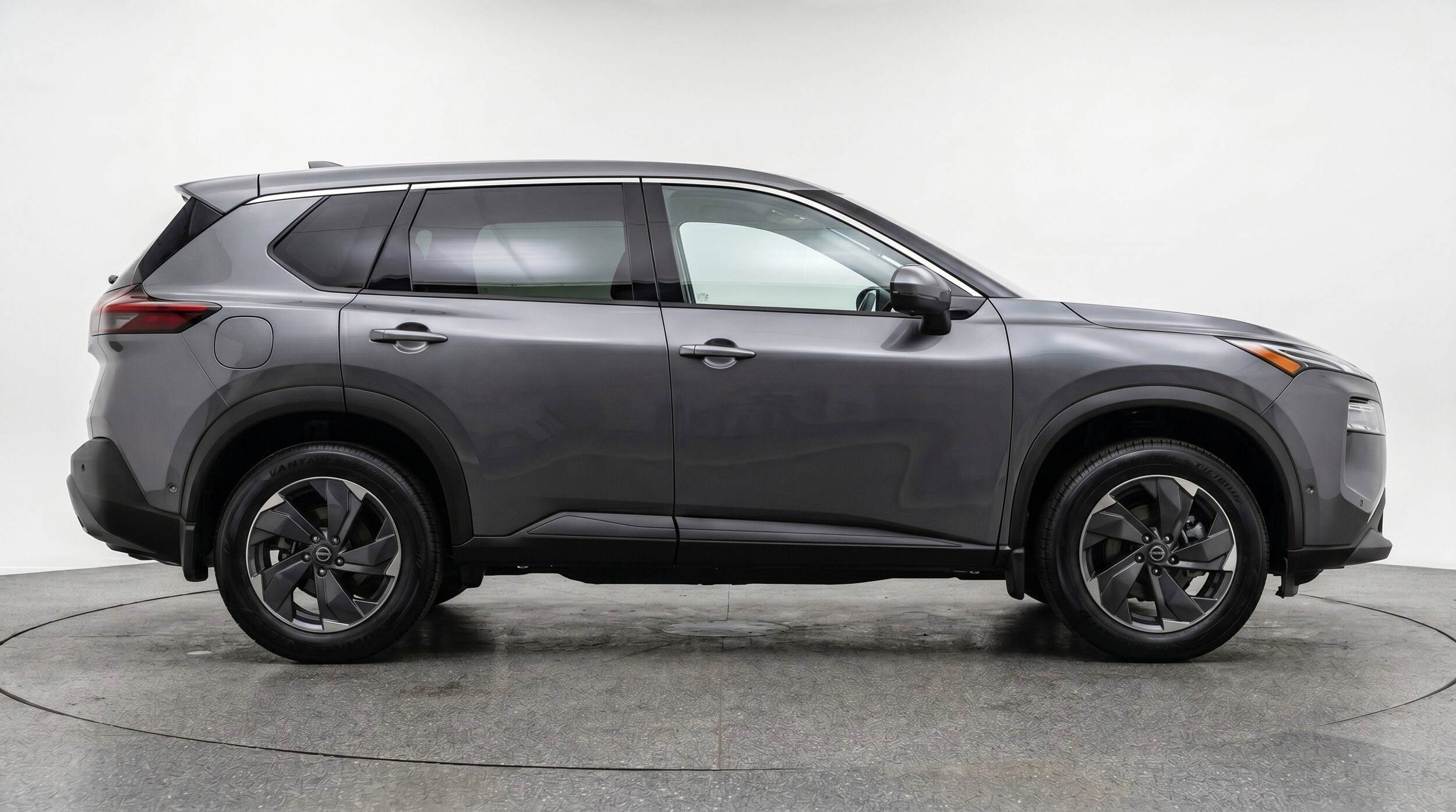 Thumbnail: 2025 Nissan Rogue - 11