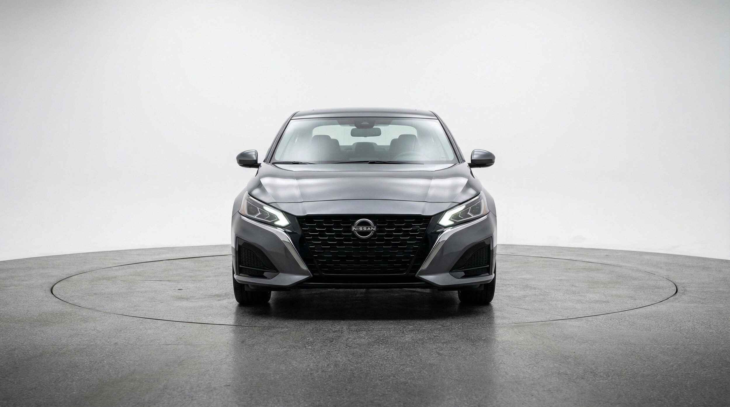 Thumbnail: 2025 Nissan Altima - 2